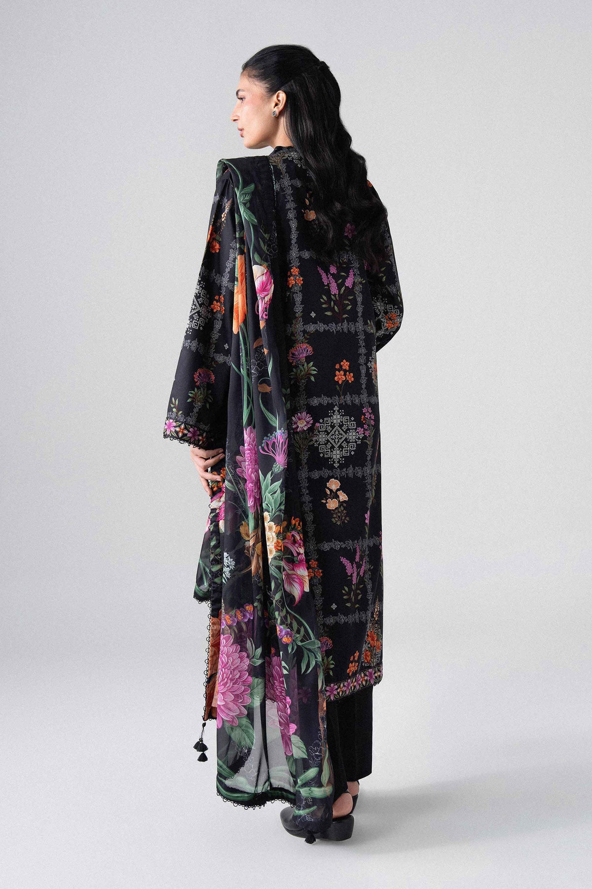 3 Piece - Digital Printed Suit - U3P-NISHA26WV1-3