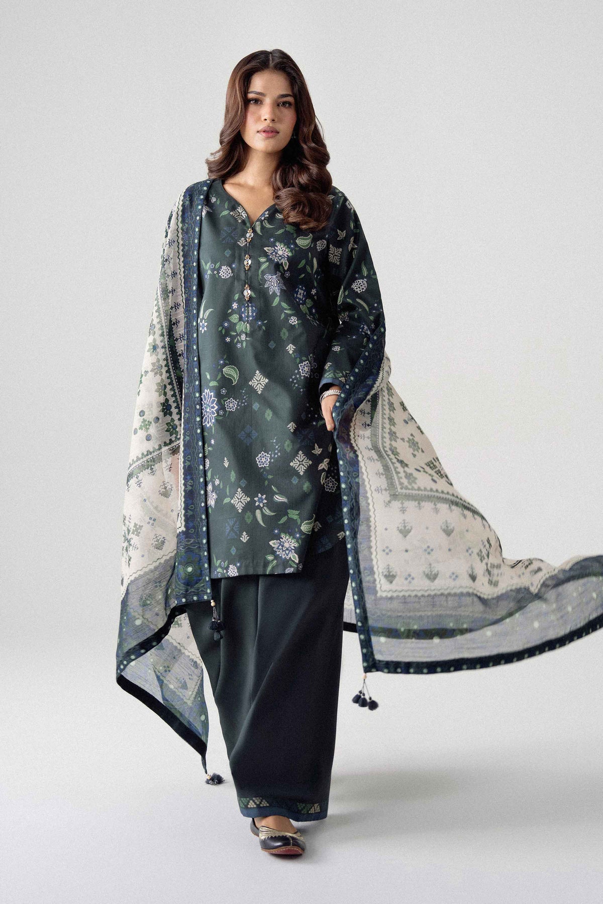 3 Piece - Digital Printed Suit - U3P-NISHA26WV1-39 for, - Unstitched Collection | Nishat | Shop Online