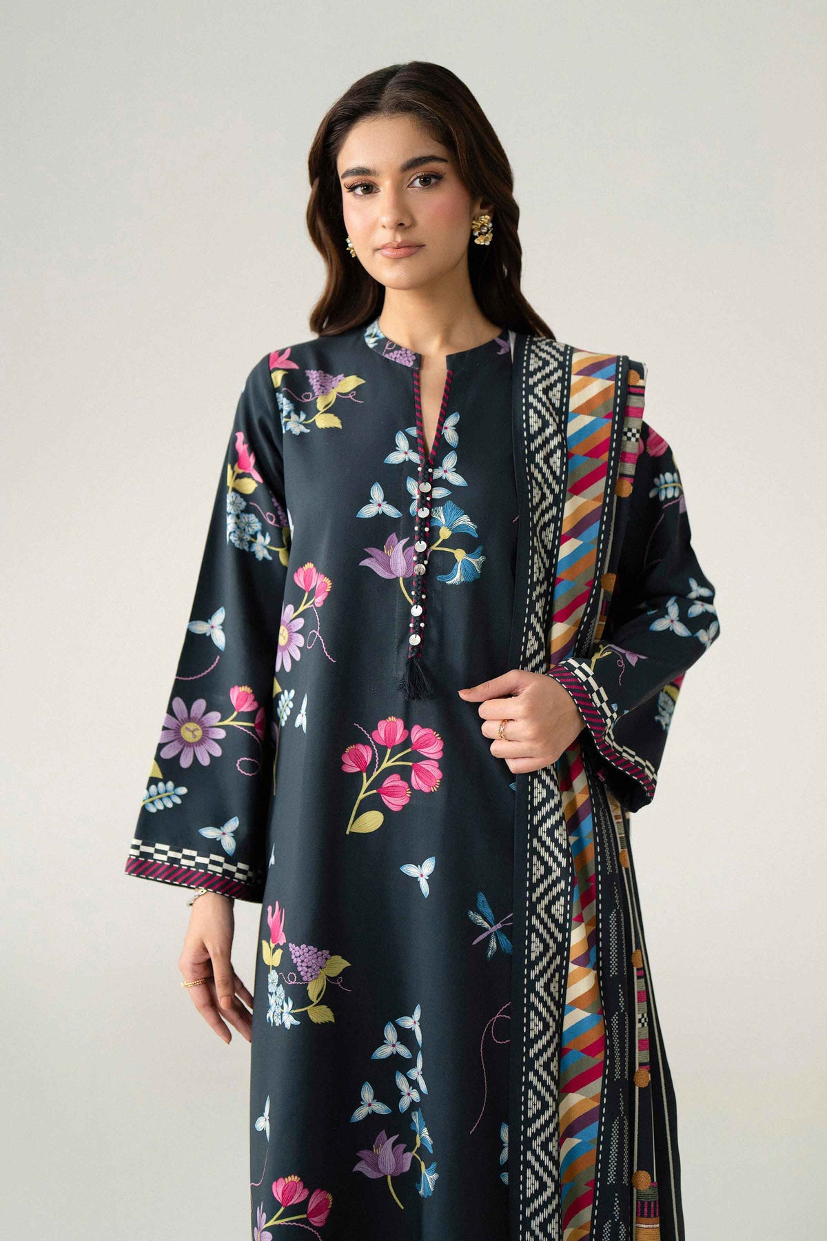 Black 3-Piece Printed Suit in Linen unstitched