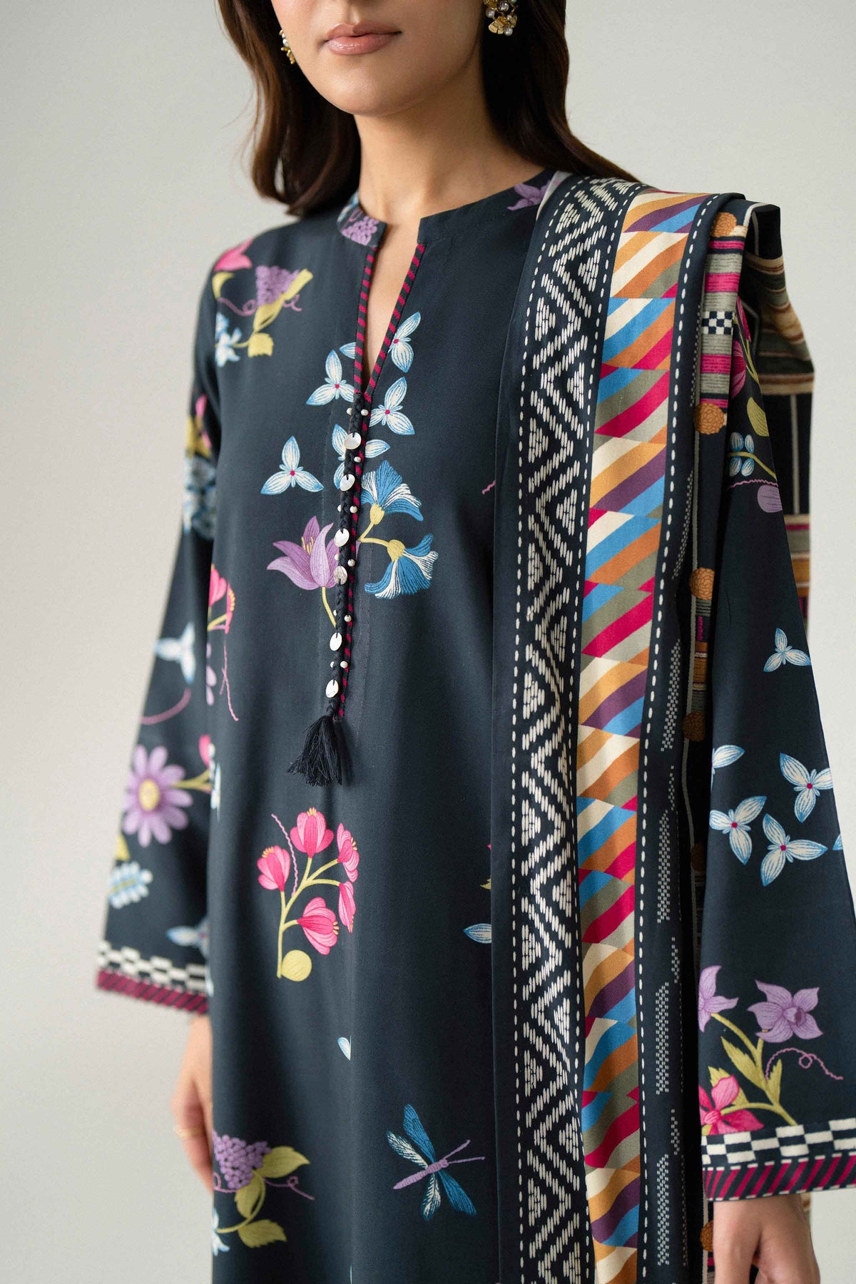 Black 3-Piece Printed Suit in Linen unstitched