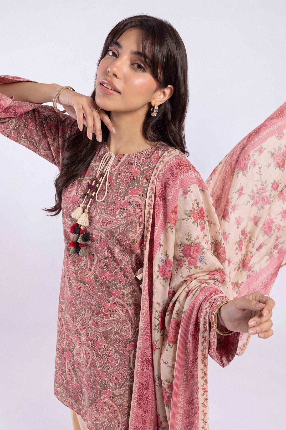 Pink 3-Piece Printed Suit in Khaddar unstitched
