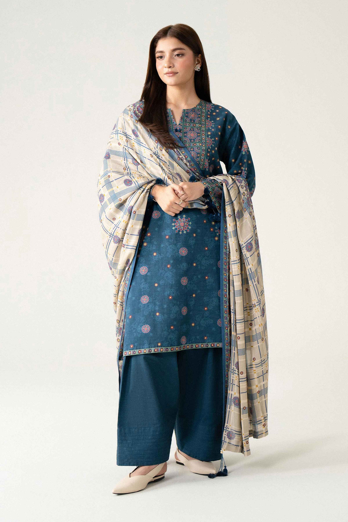 Blue 3-Piece Digital Printed Suit in Khaddar unstitched
