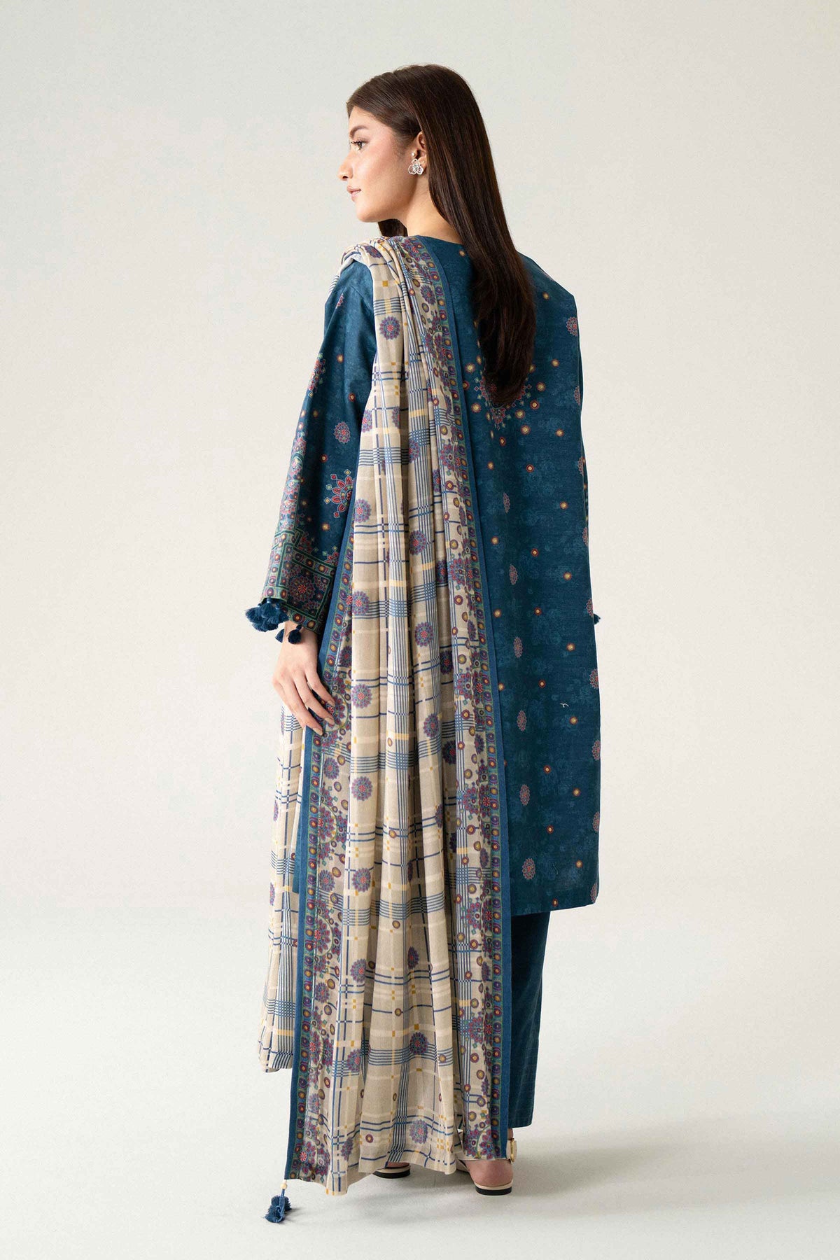 Blue 3-Piece Digital Printed Suit in Khaddar unstitched