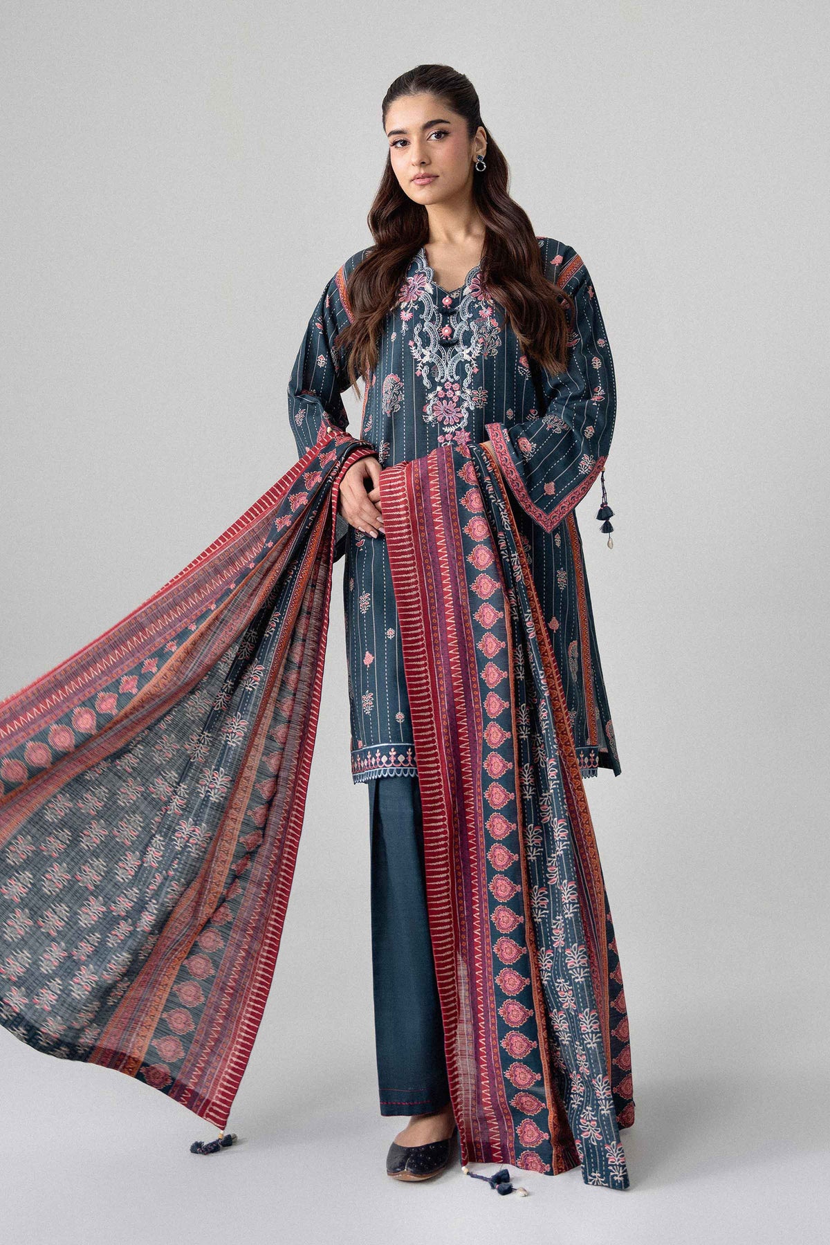 3 Piece - Printed Embroidered Suit - U3PE-NISHA26WV1-28 for, - Unstitched Collection | Nishat | Shop Online
