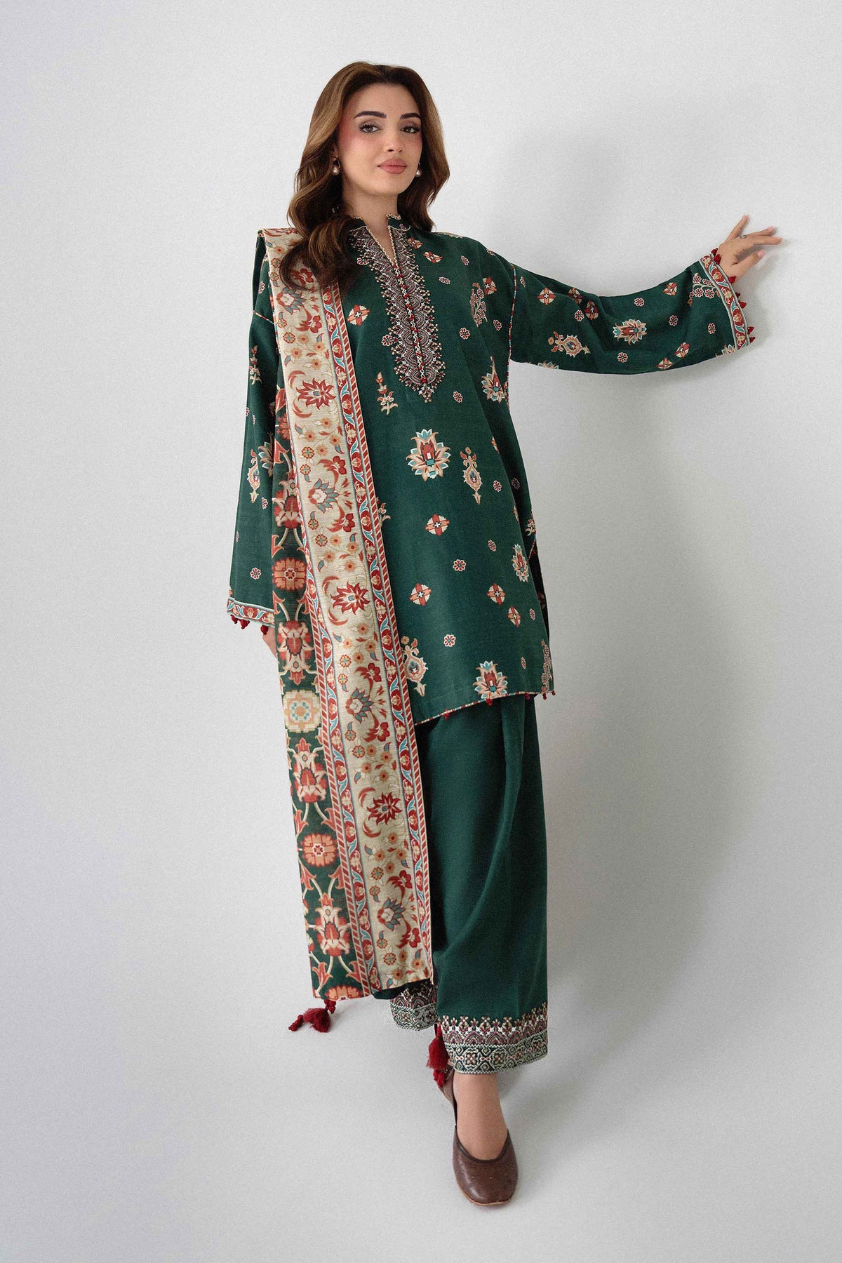 3 Piece - Printed Embroidered Suit - U3PE-NISHA26WV1-34