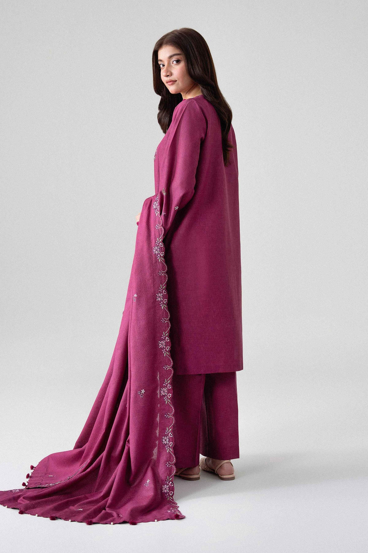 3 Piece - Embroidered Suit - U3PE-NISHA26WV1-52