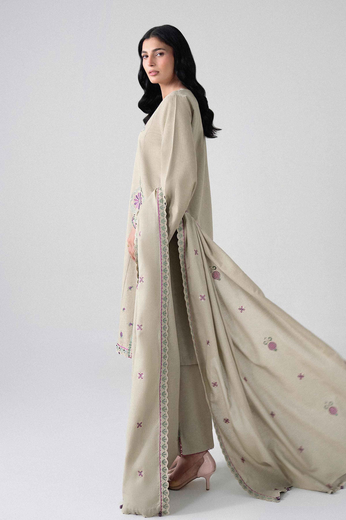 3 Piece - Embroidered Suit - U3PE-NISHA26WV1-55
