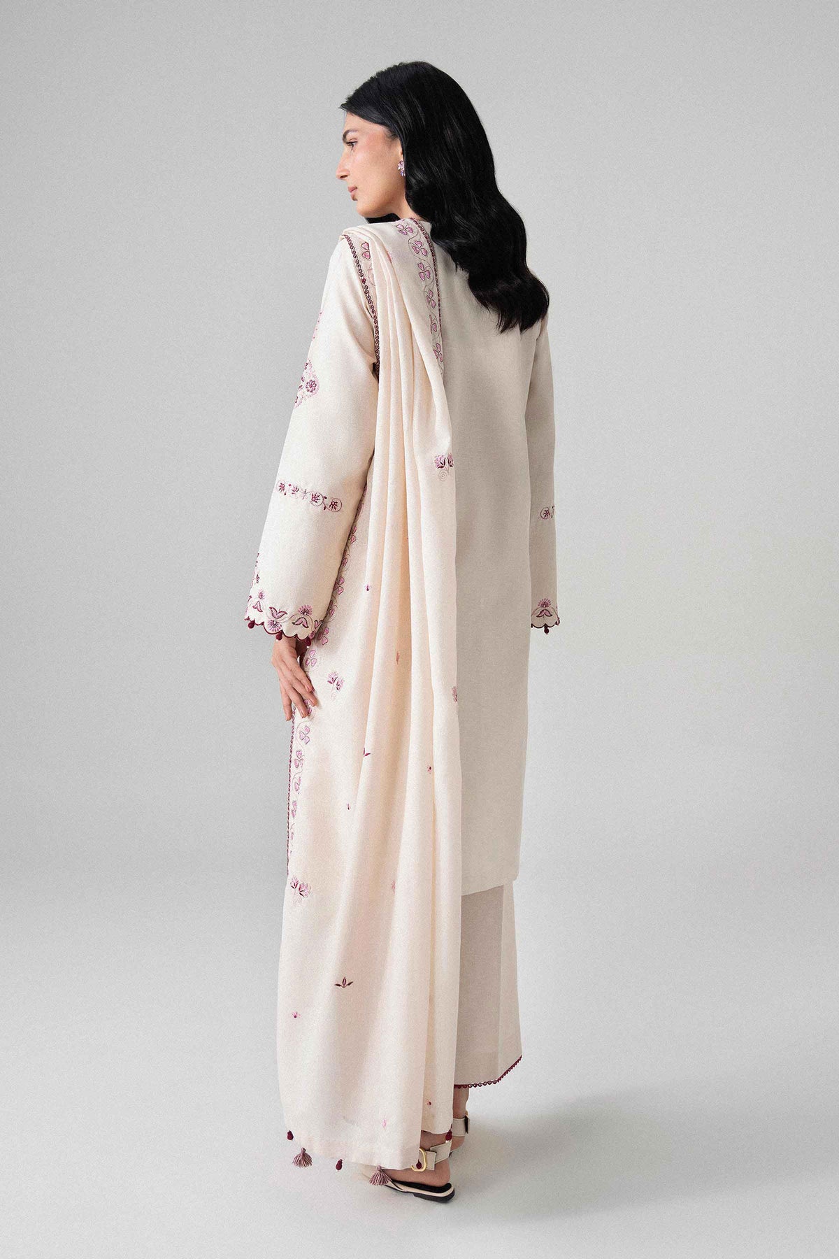 3 Piece - Embroidered Suit - U3PE-NISHA26WV1-59