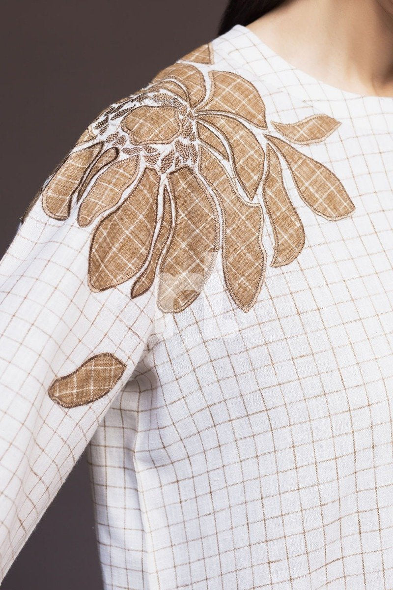 Nishat Linen UAE - KF-395 White Printed Embroidered Formal Linen Shirt & Printed Linen Trousers