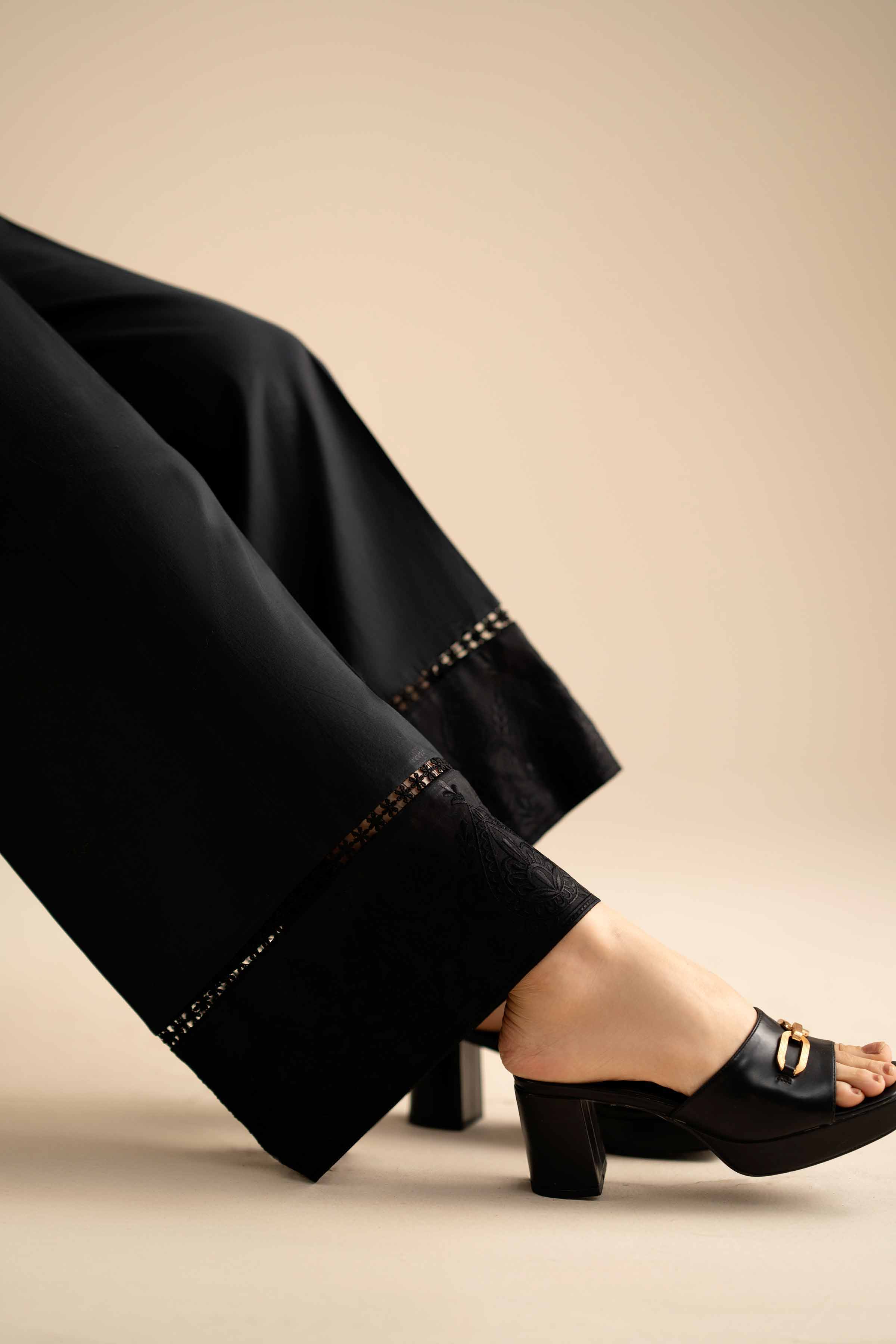 NISHATUAE - Black Embroidered Cambric Ready to wear Trousers
