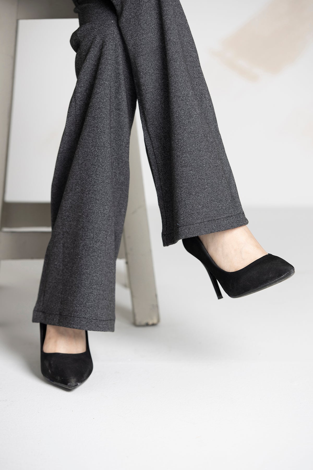 PW22-221-Wide Leg Trousers