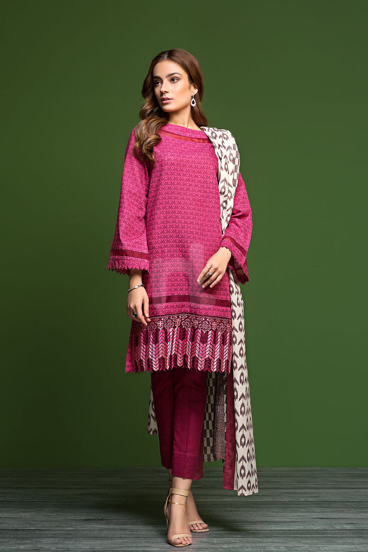 PDW19-29 Khaddar & Karandi ƒ?? Stitched Pink Printed Embroidered 3PC - Nishat Linen UAE