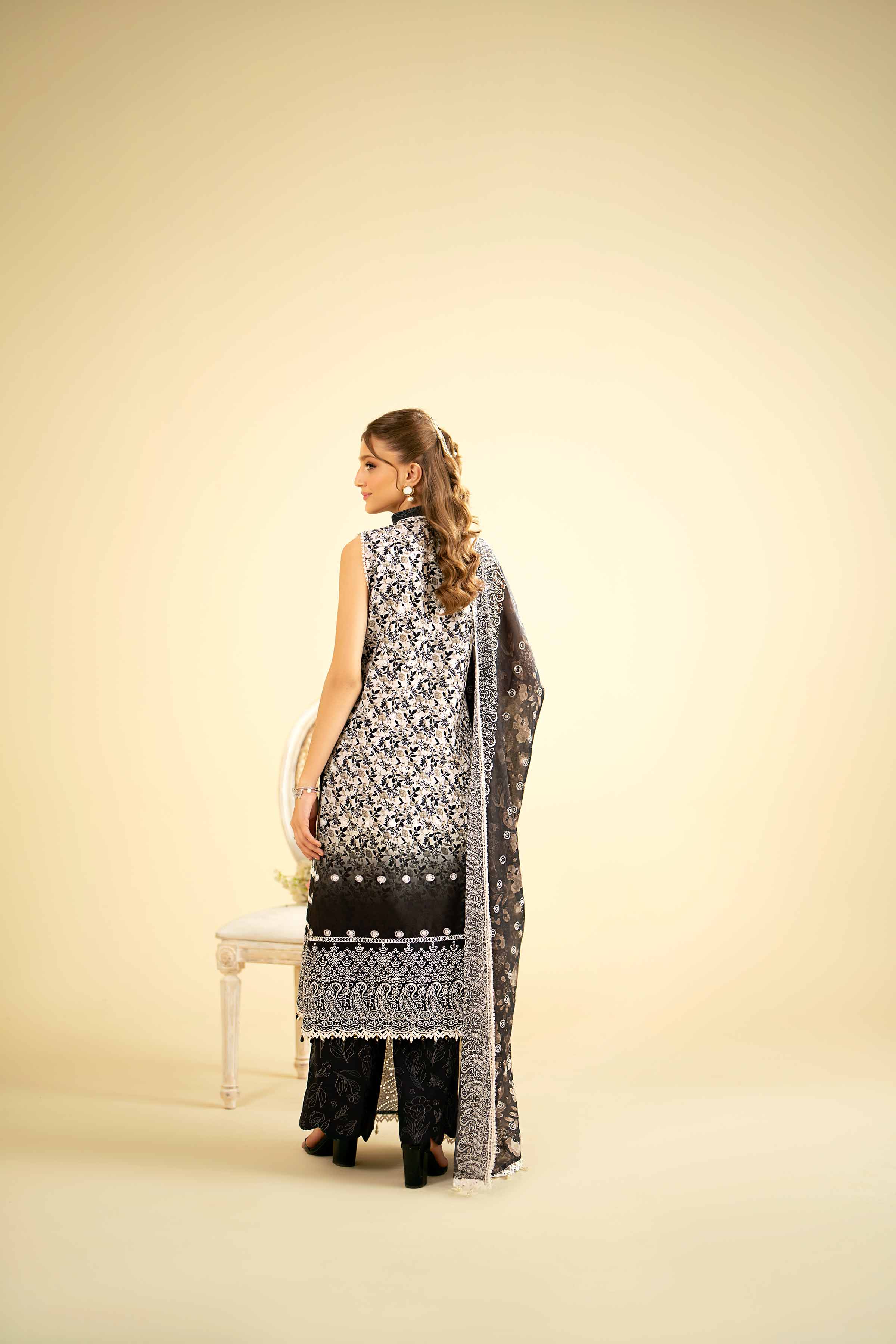 3 Piece - Digital & Paste Printed Embroidered Suit - 42401922