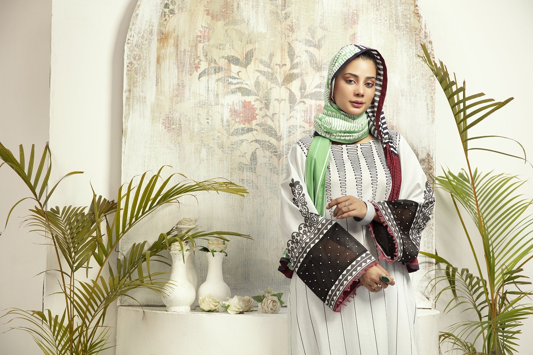 DE20-20 Printed Stitched Fustaan  1PC