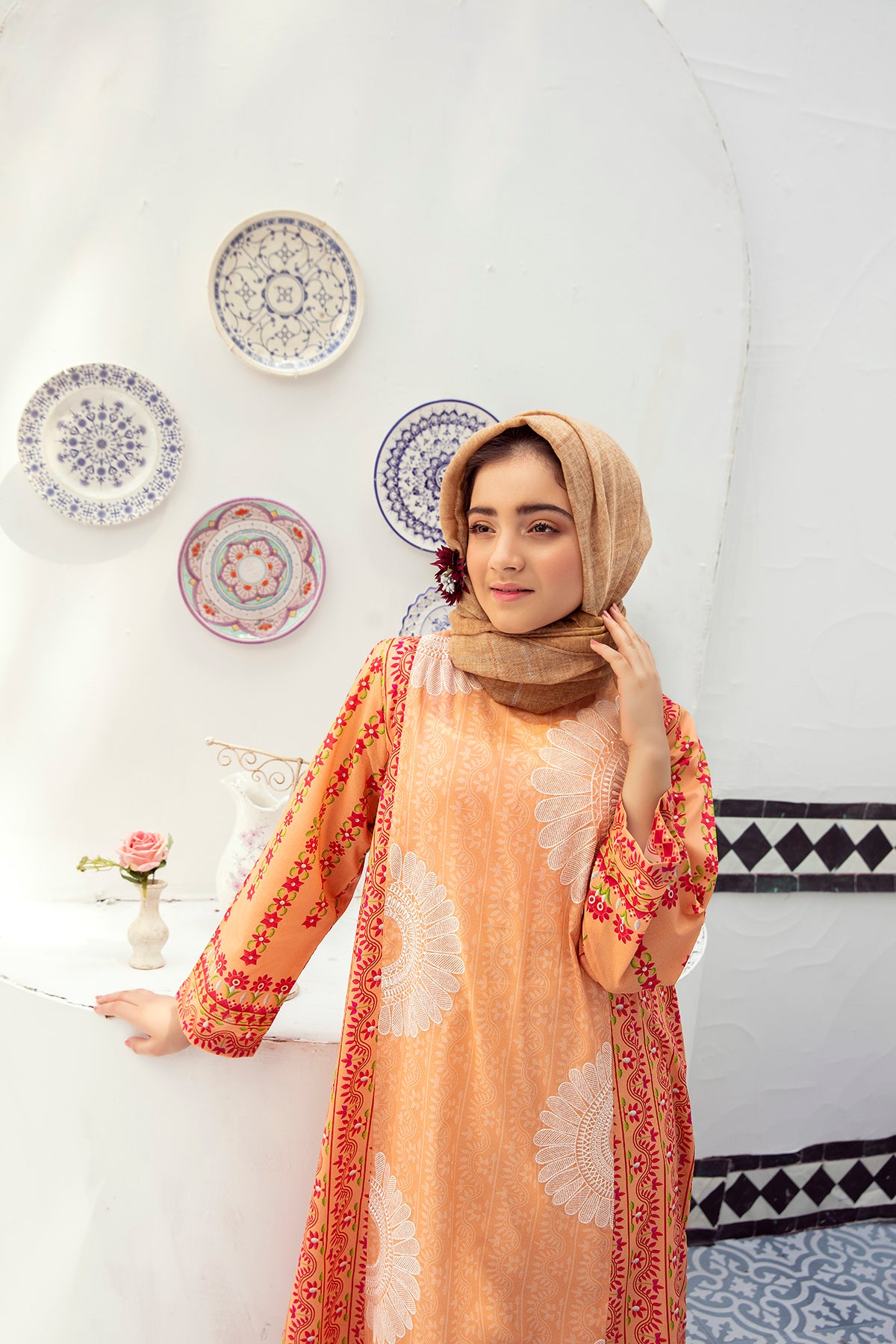 DE21-39-Embroidered Paneled Fustaan