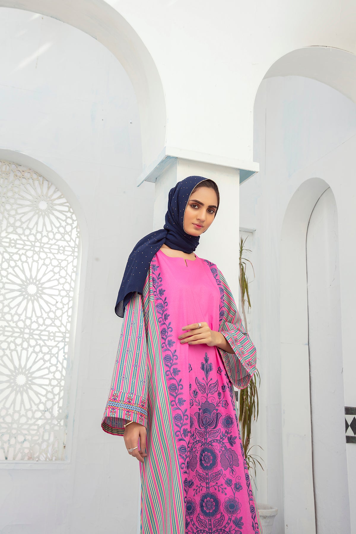 DE21-42-Mix & Match Embroidered Paneled Stitched Fustaan-1PC