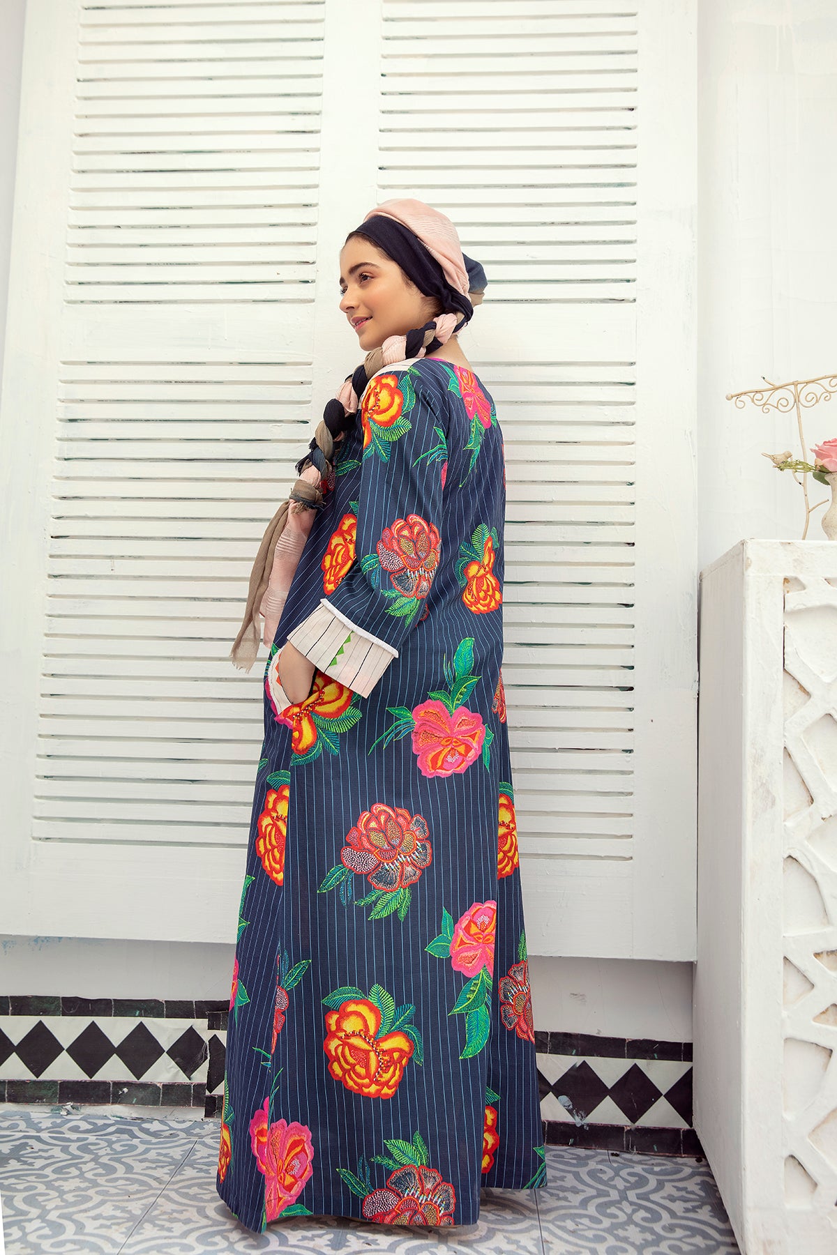 DE21-44-Mix & Match Embellished Detailing Stitched Fustaan-1PC