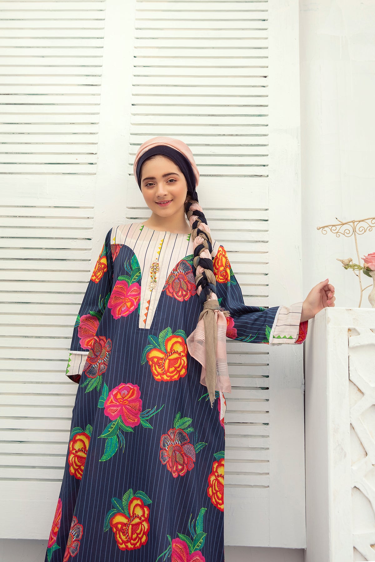 DE21-44-Mix & Match Embellished Detailing Stitched Fustaan-1PC