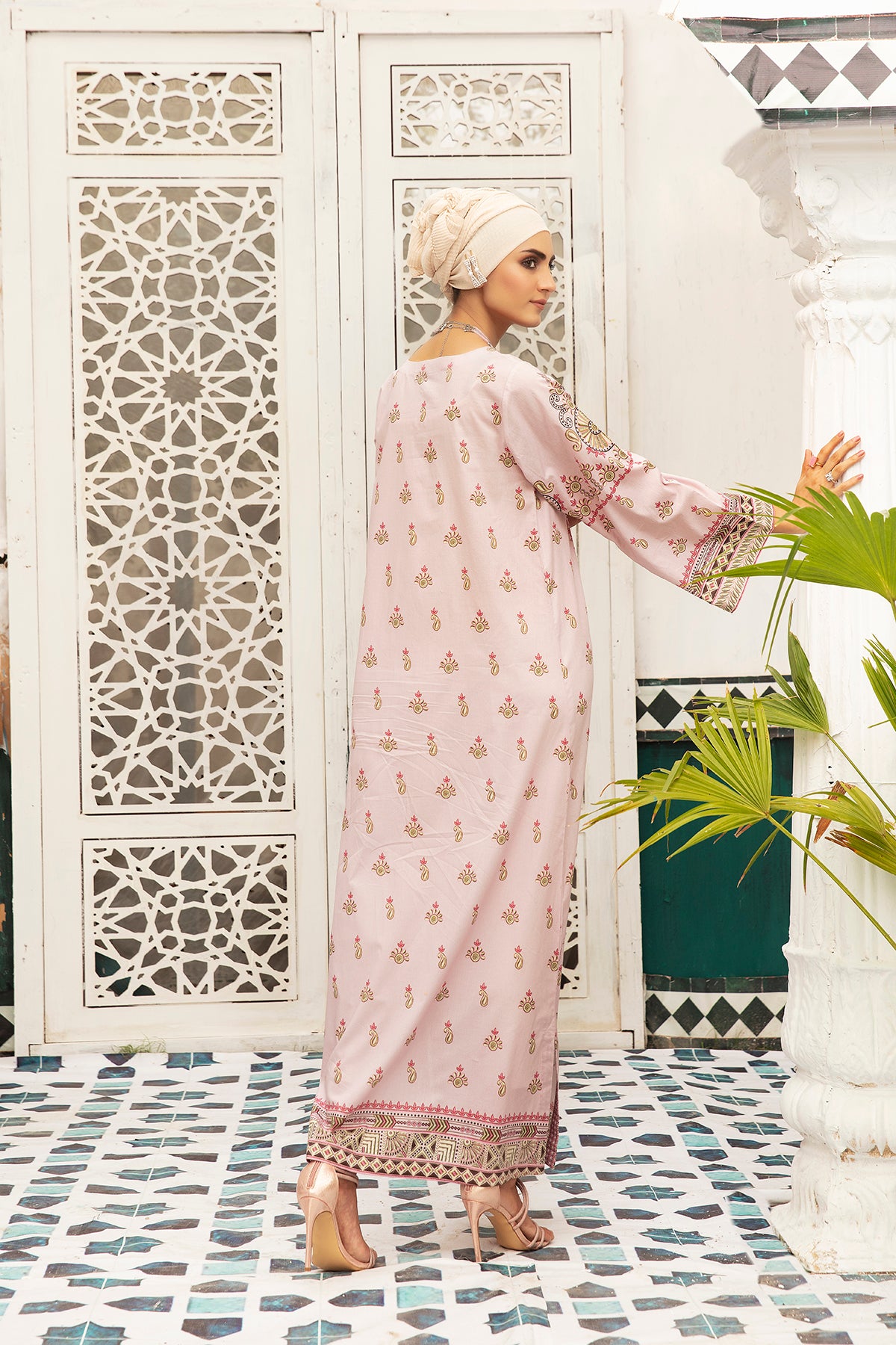 DS20-64 Printed Stitched Fustaan  1PC