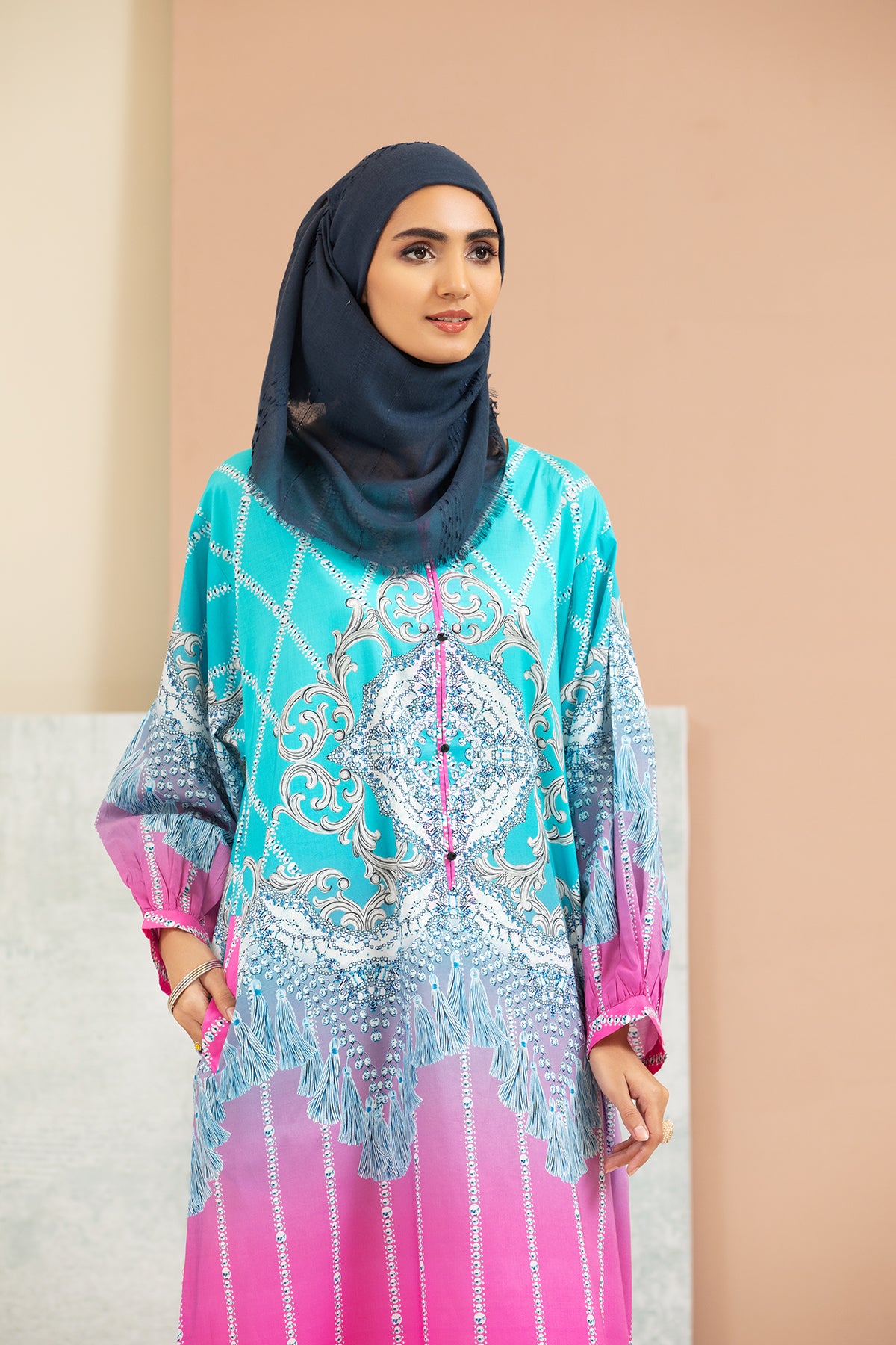 DS21-100 Embroidered Printed Lawn Fustaan