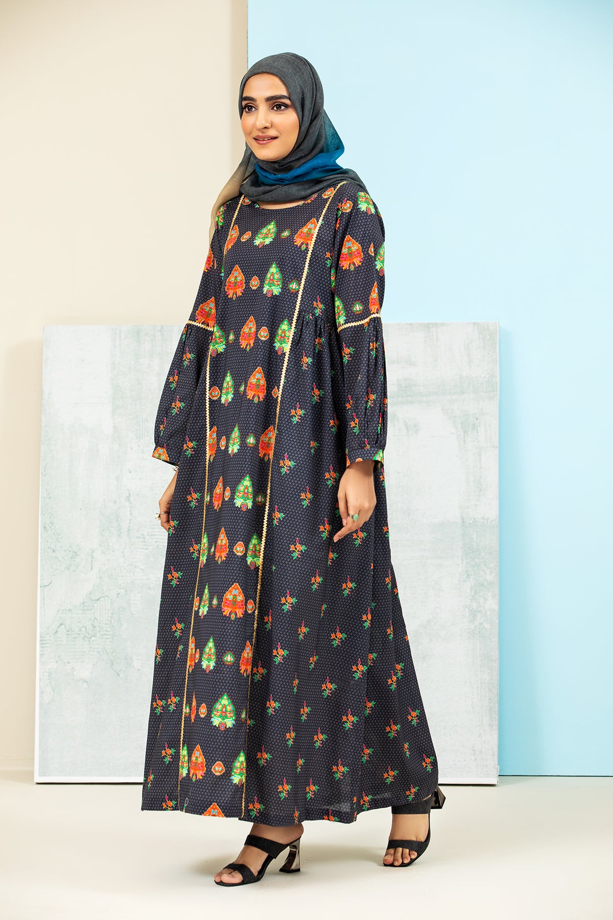 DS21-150- Printed Lawn Fustaan
