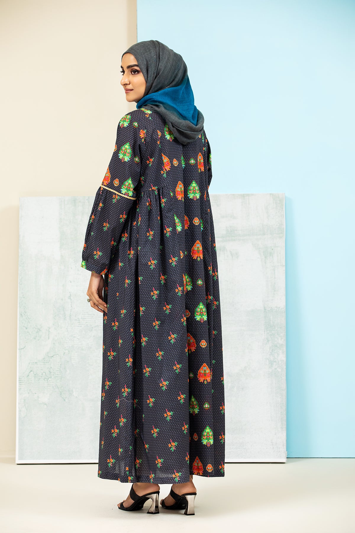 DS21-150- Printed Lawn Fustaan