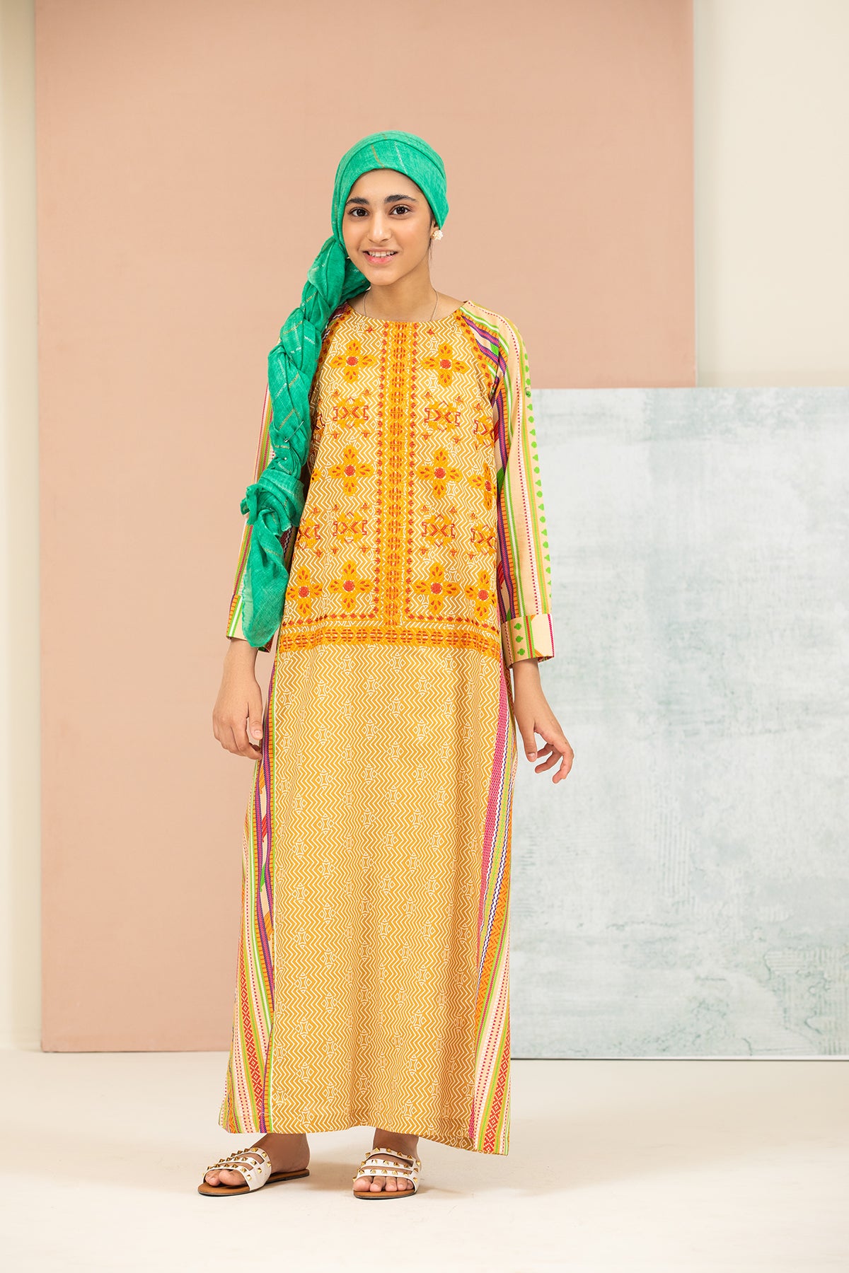 DS21-152-Embroidered Printed Lawn Kids Fustaan