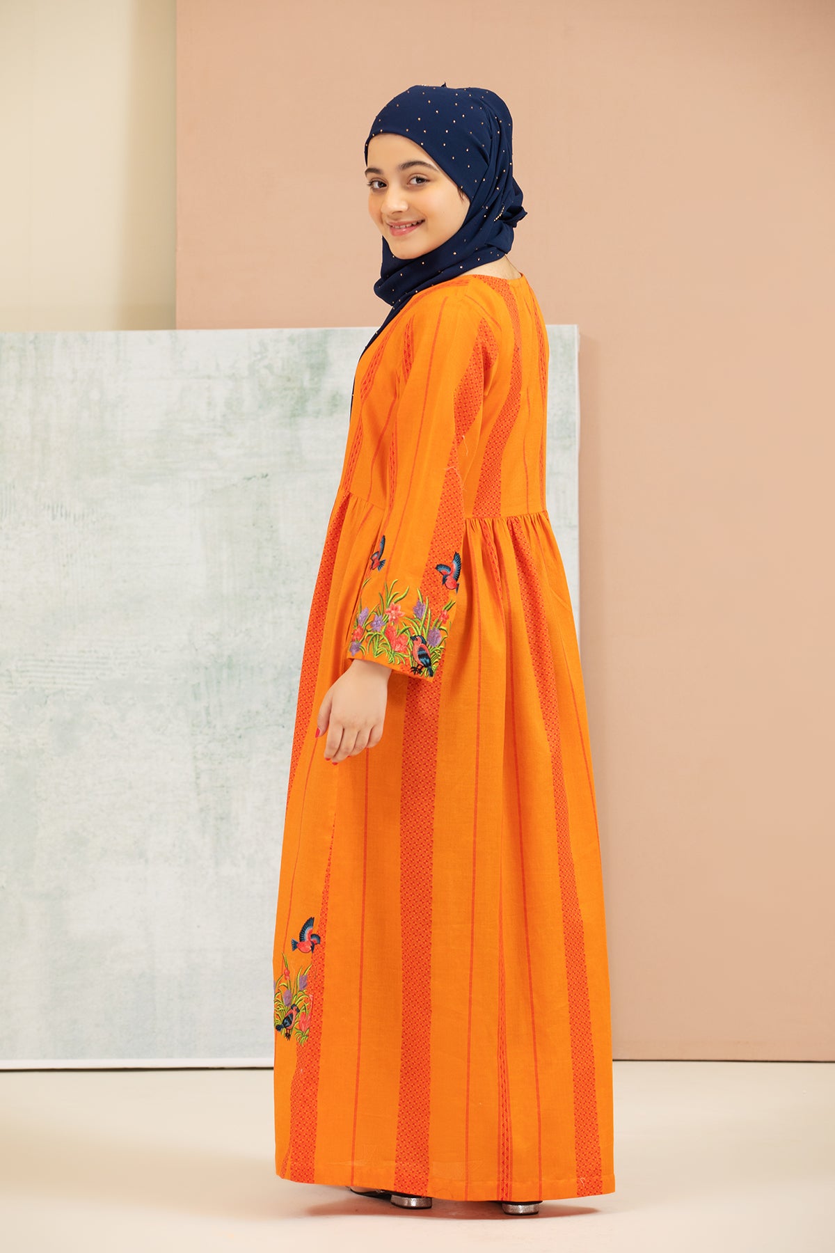 DS21-158- Printed Textured Cambric Kids Fustaan