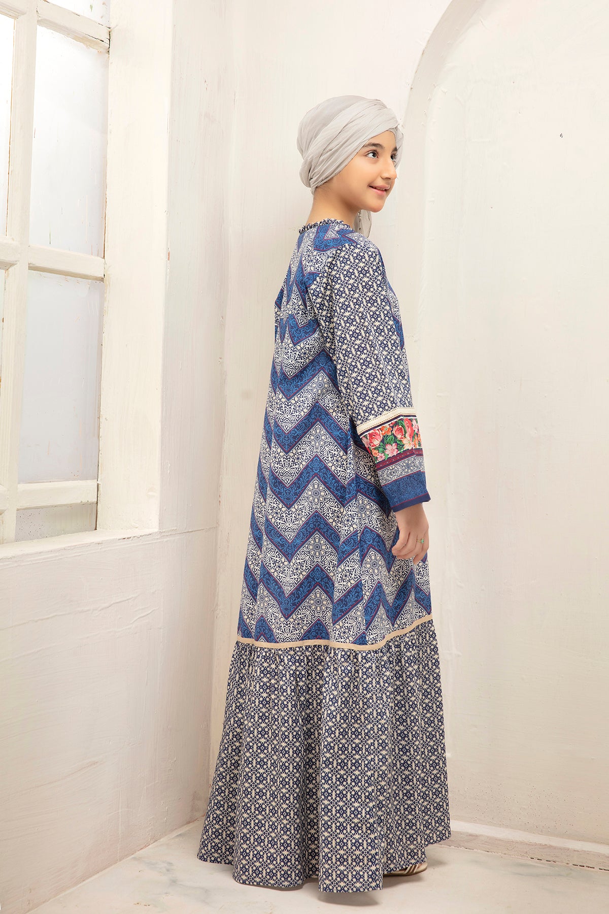 DS21-26-Digital Cambric Stitched Fustaan-1PC