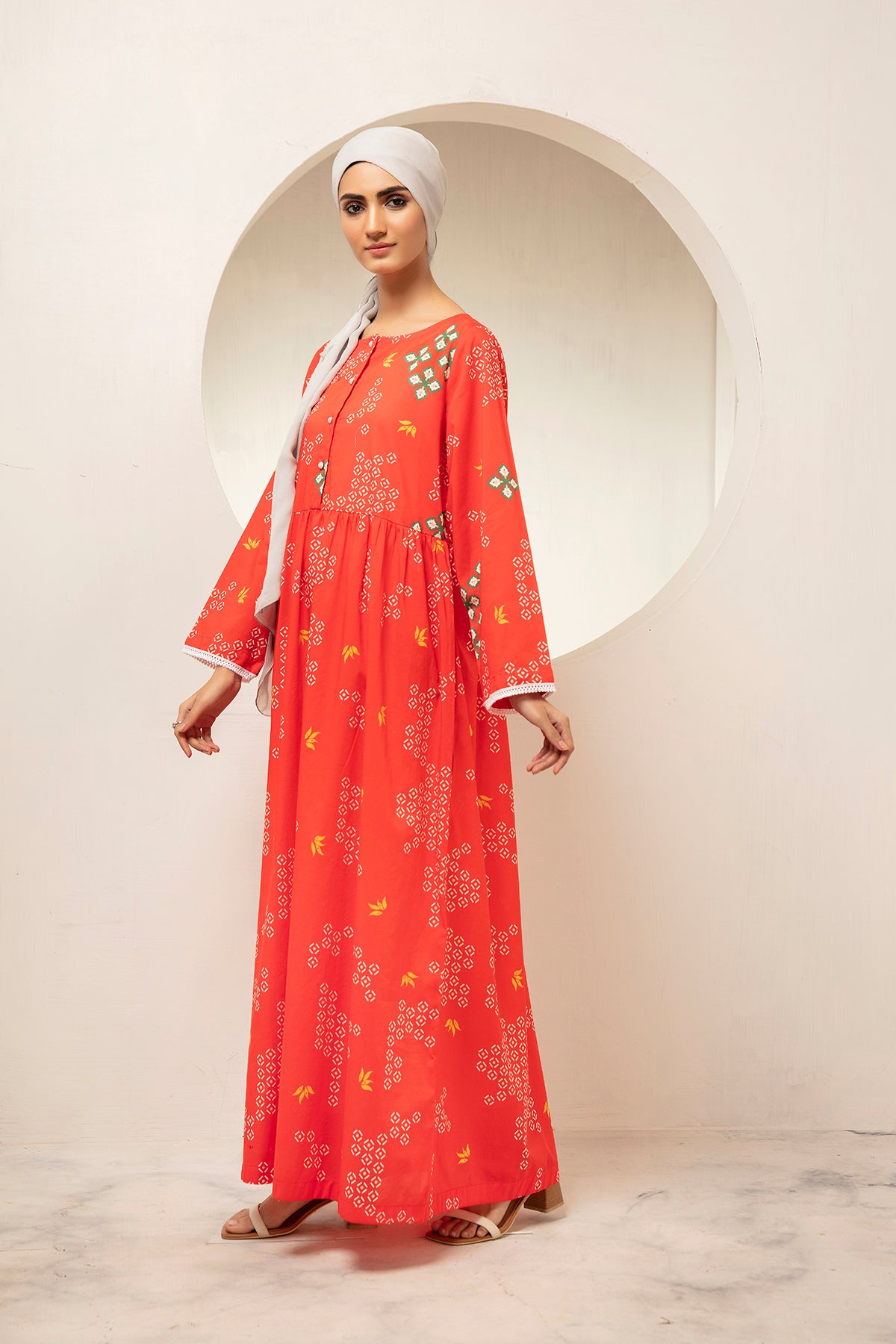 DS21-27-Digital Cambric Stitched Fustaan-1PC