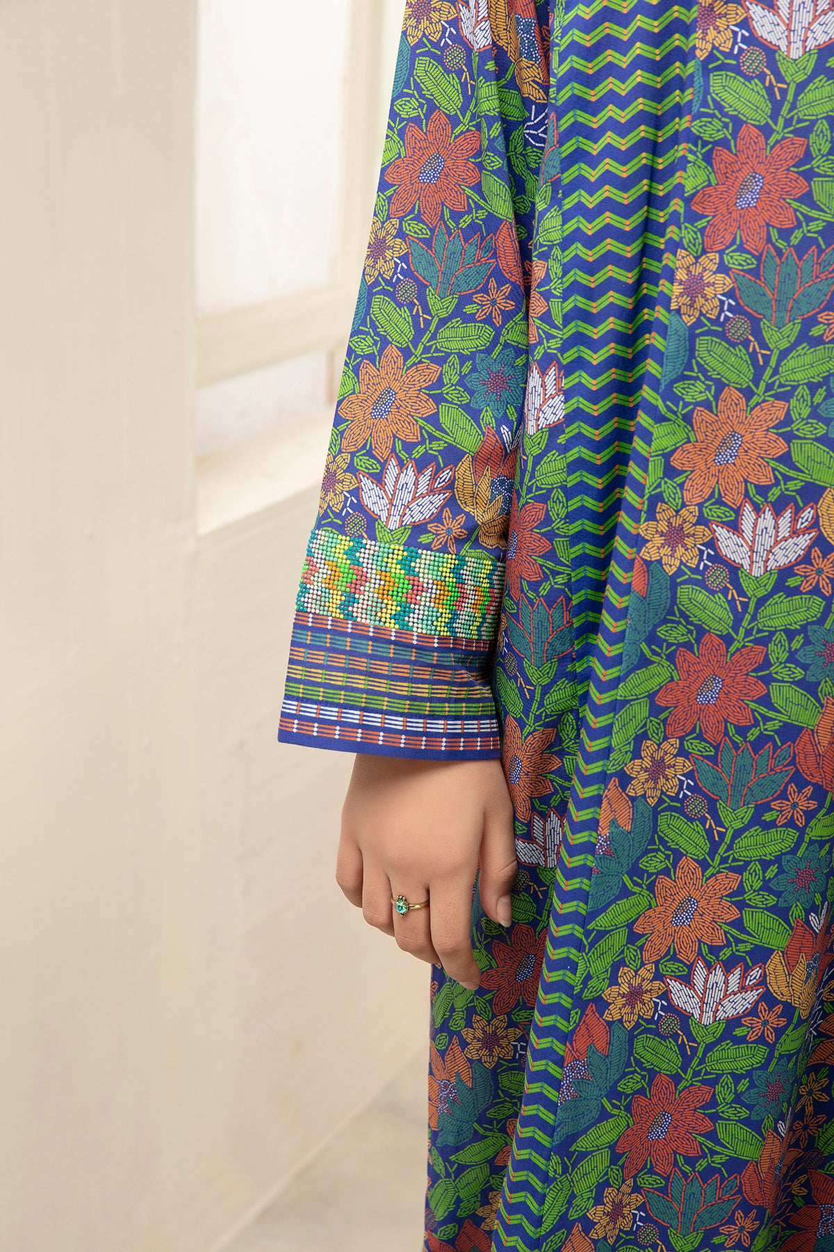 DS21-32-Digital Cambric Paneled Stitched Fustaan-1PC