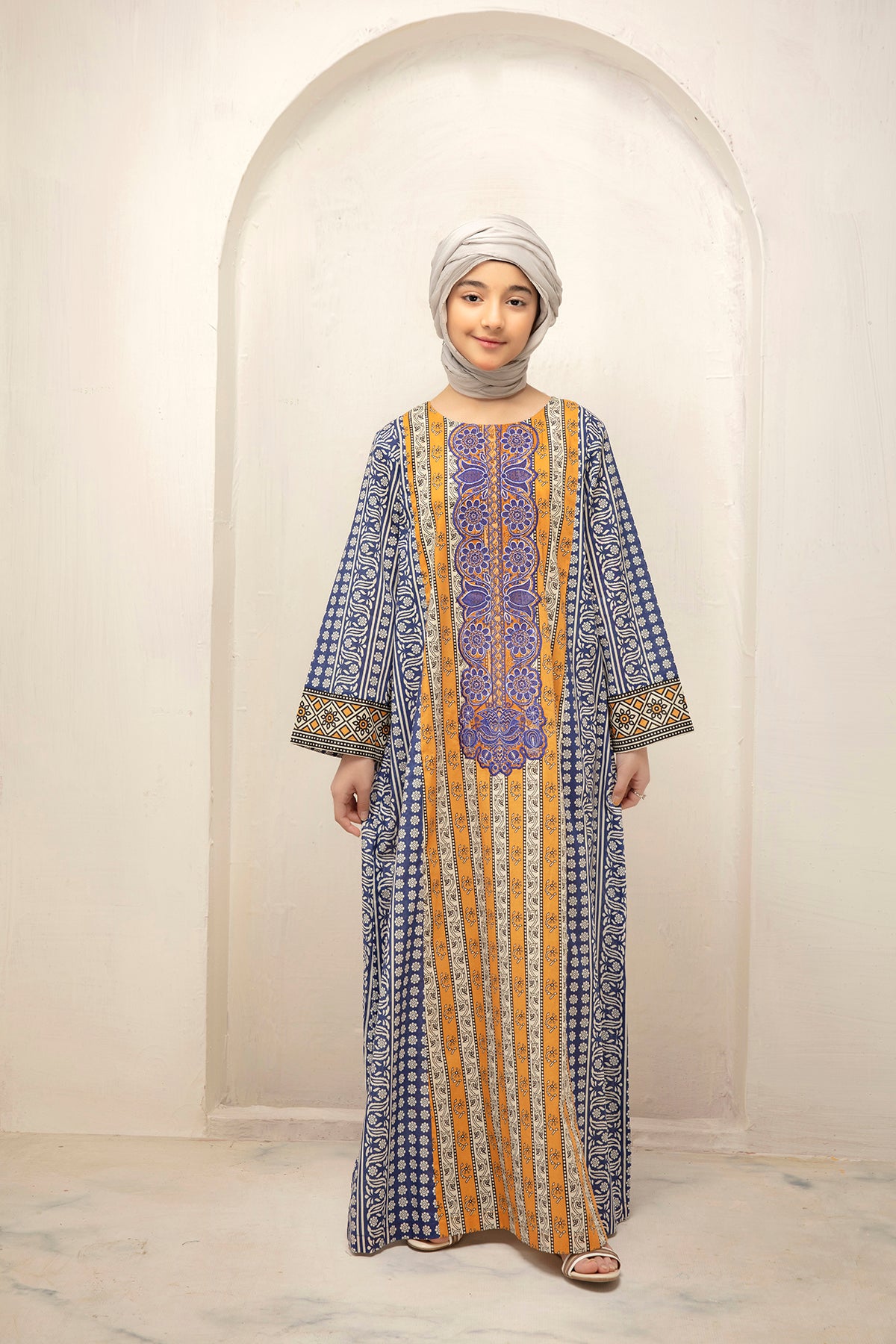 DS21-44-Digital Cambric Embroidered Stitched Fustaan With Mask-1PC