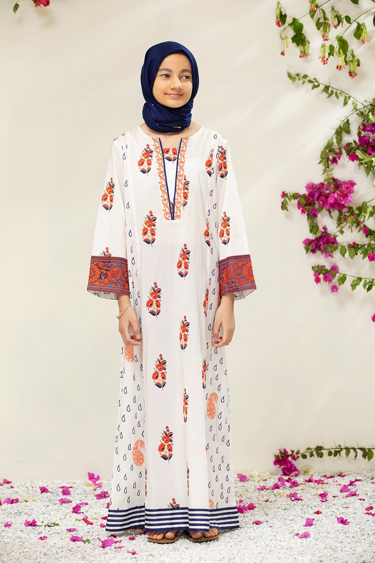 DS21-72/Kids Embroidered Printed Lawn Kurta Fustaan