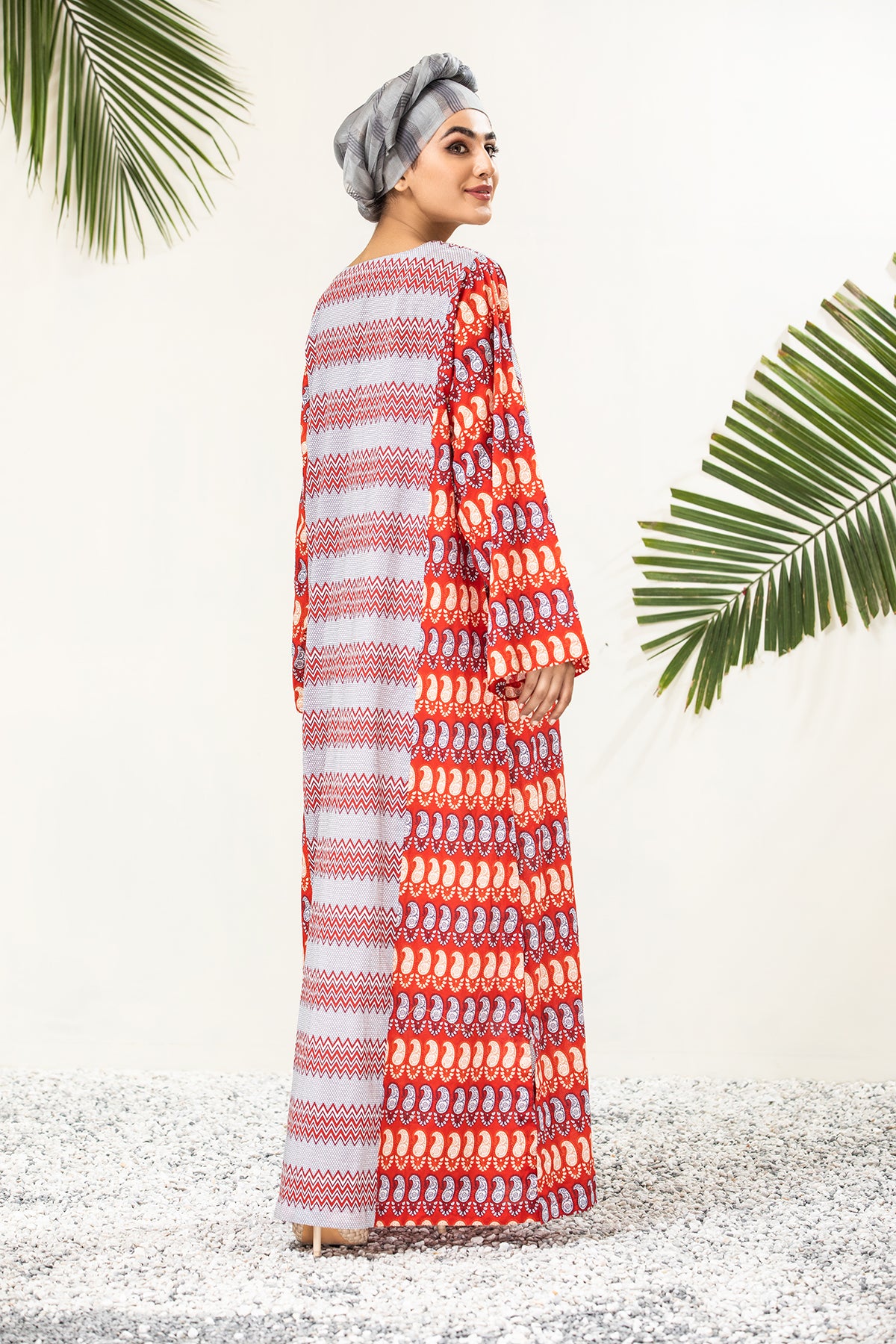 DS21-79 Embroidered Kurta Printed Lawn Fustaan