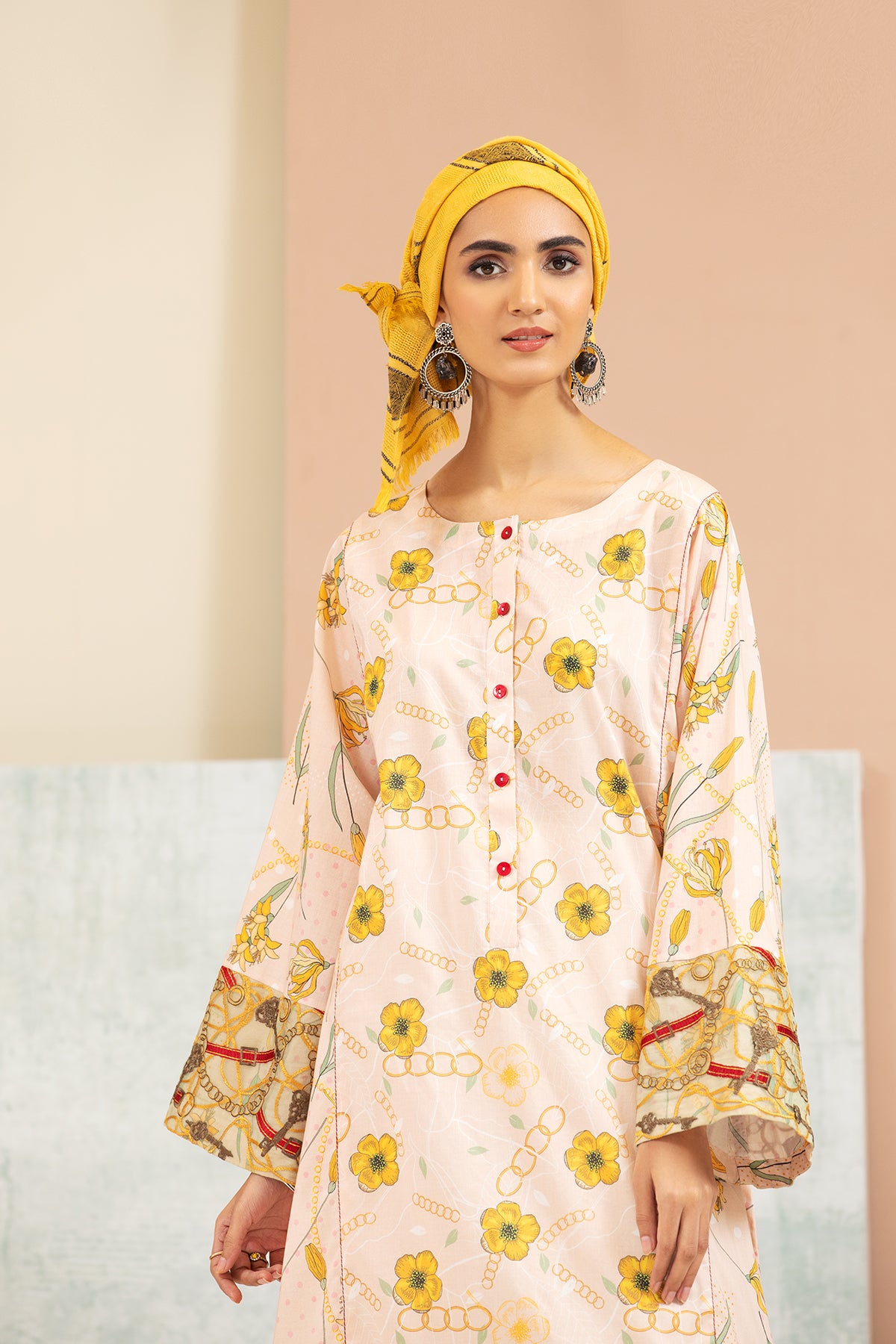 DS21-97 Embroidered Printed Lawn Fustaan