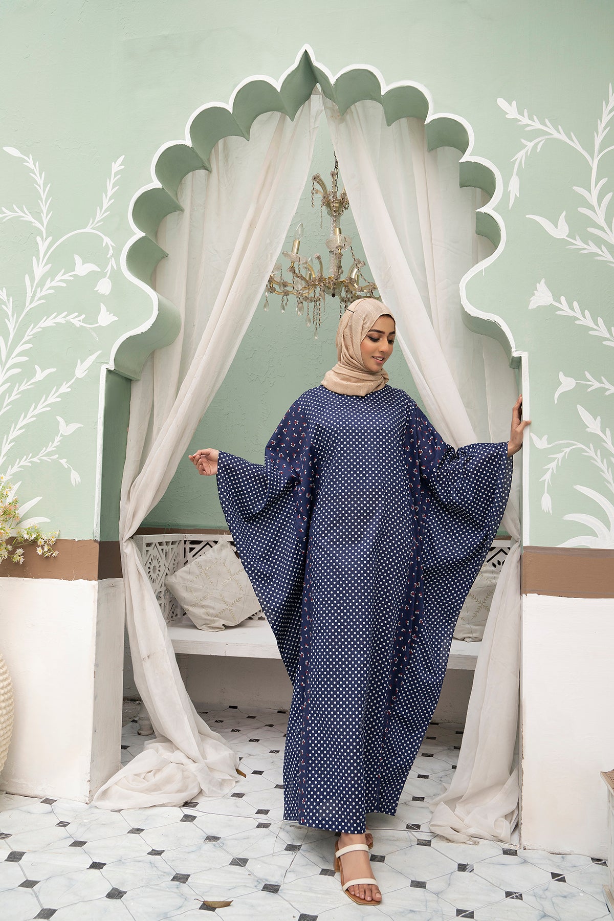 DS22-02-Printed Kaftan Cut Fustaan 1PC