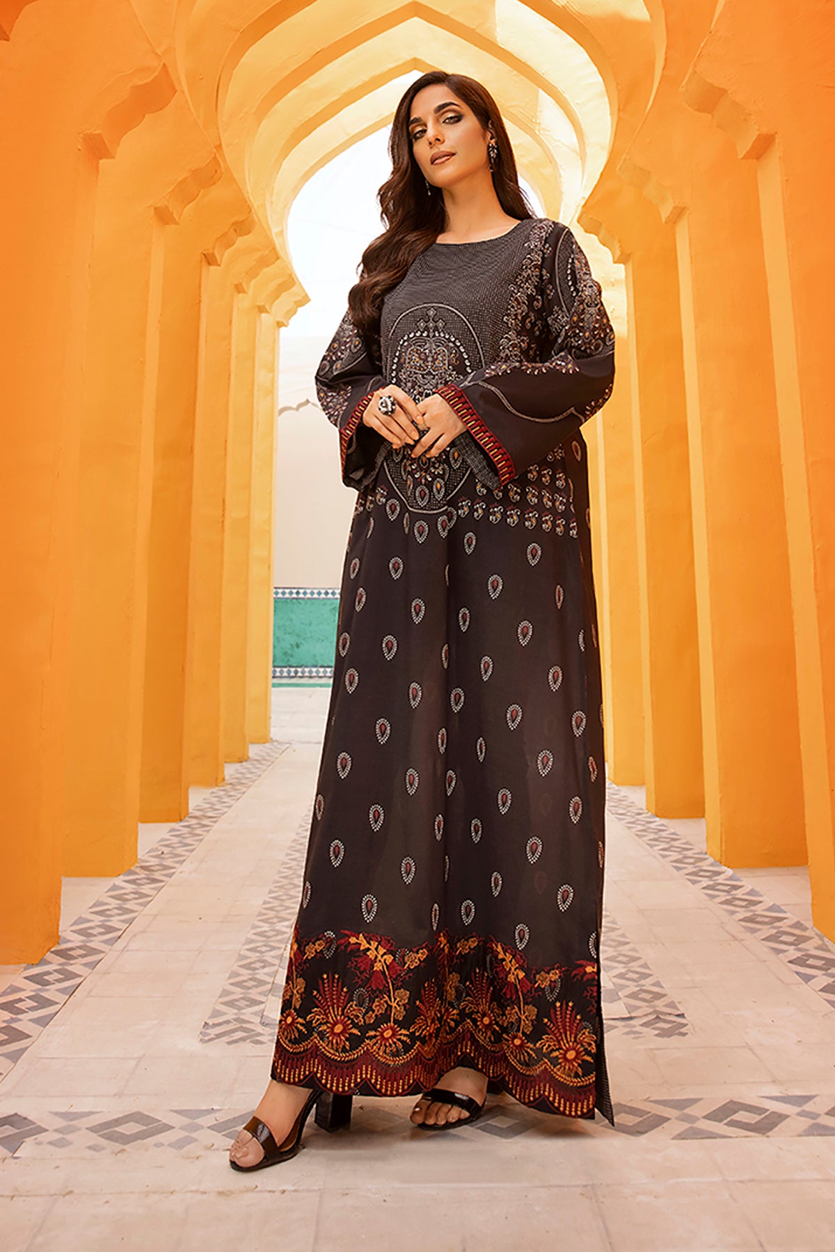 DS22-100-Printed Embroidered Straight Fustaan 1PC