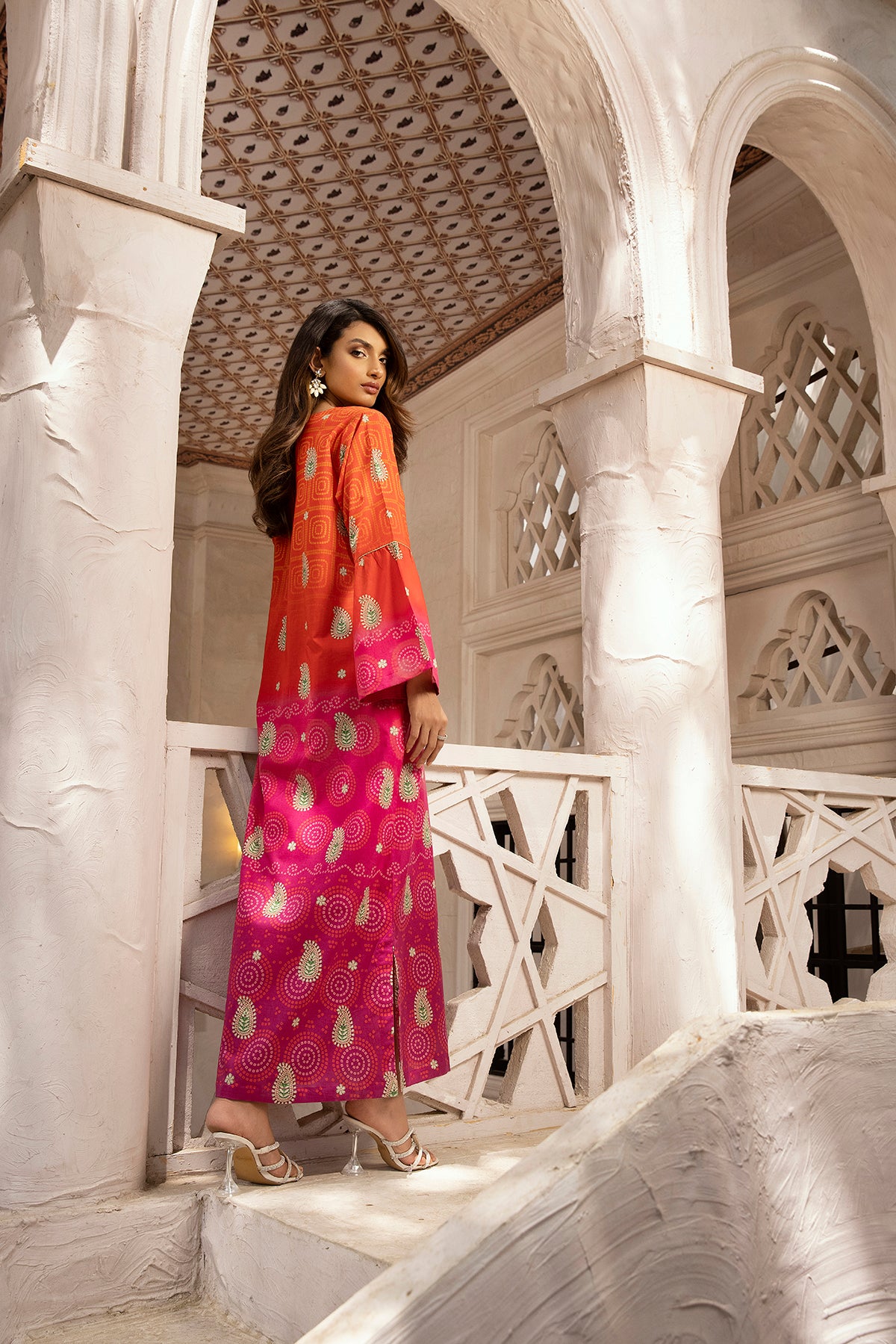 DS22-101-Neck Detailing Printed Fustaan 1PC
