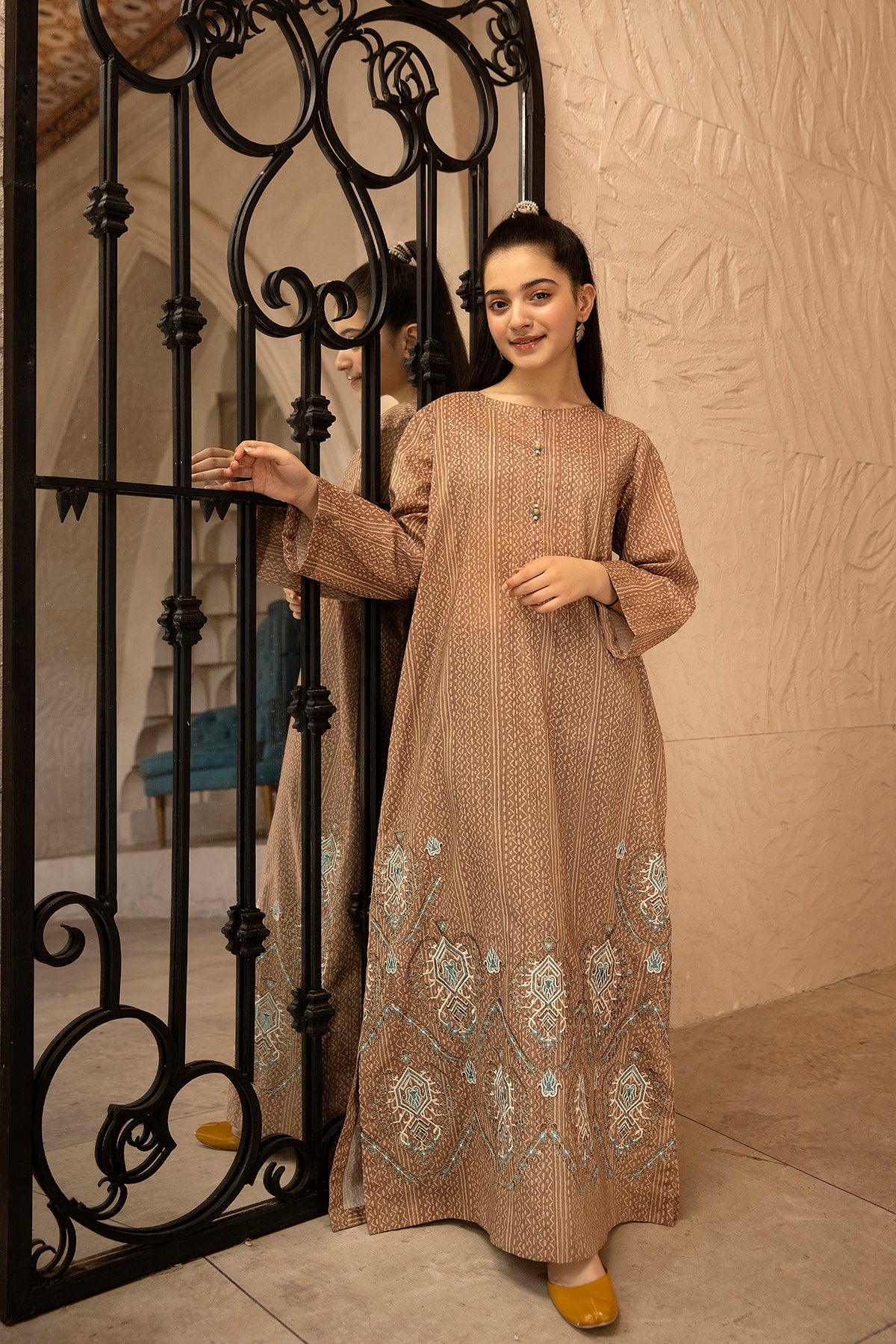 DS22-106-Flared Printed Embroidered Fustaan 1PC
