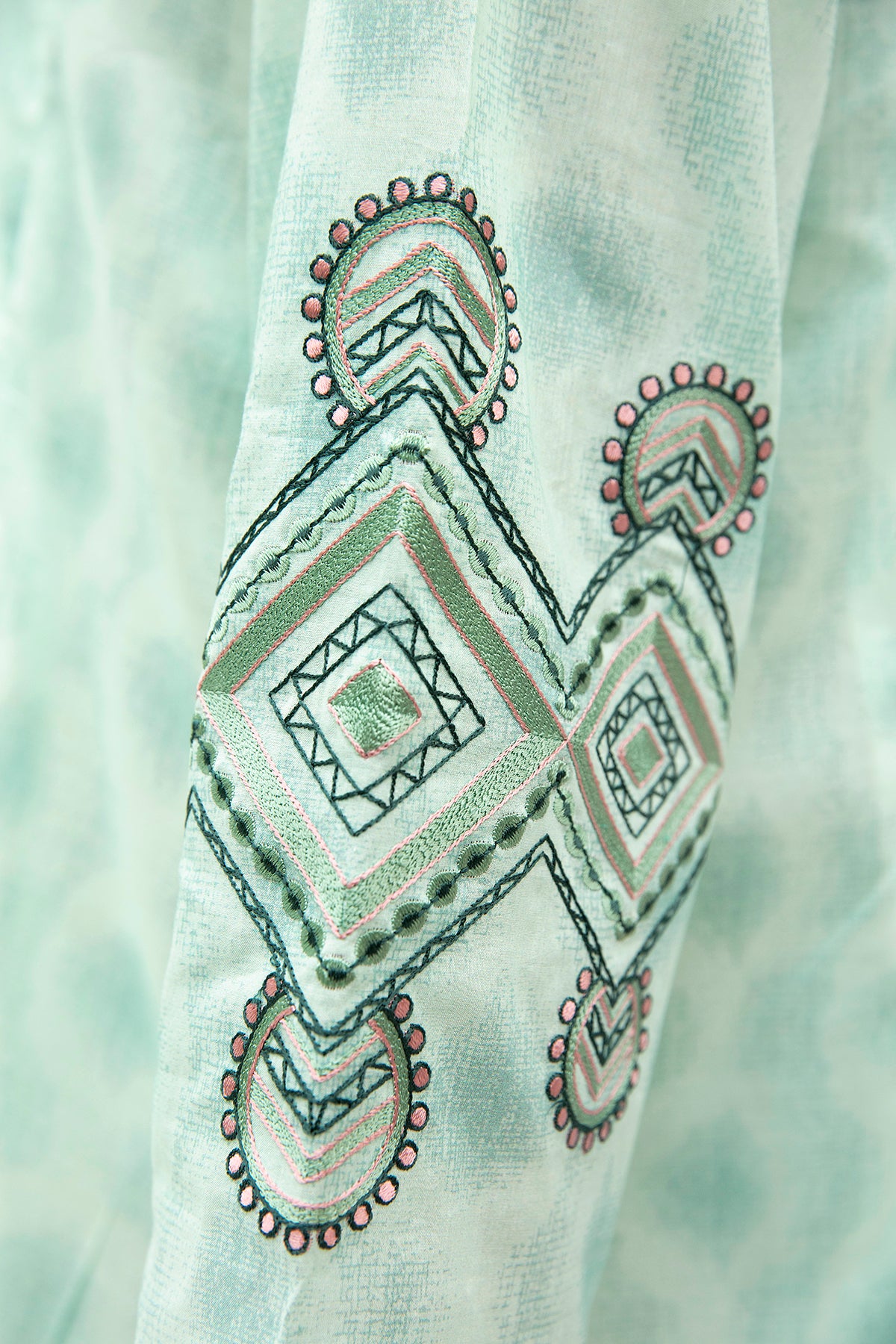 DS22-30-Printed Embroidered Tassel Detail Fustaan 1PC