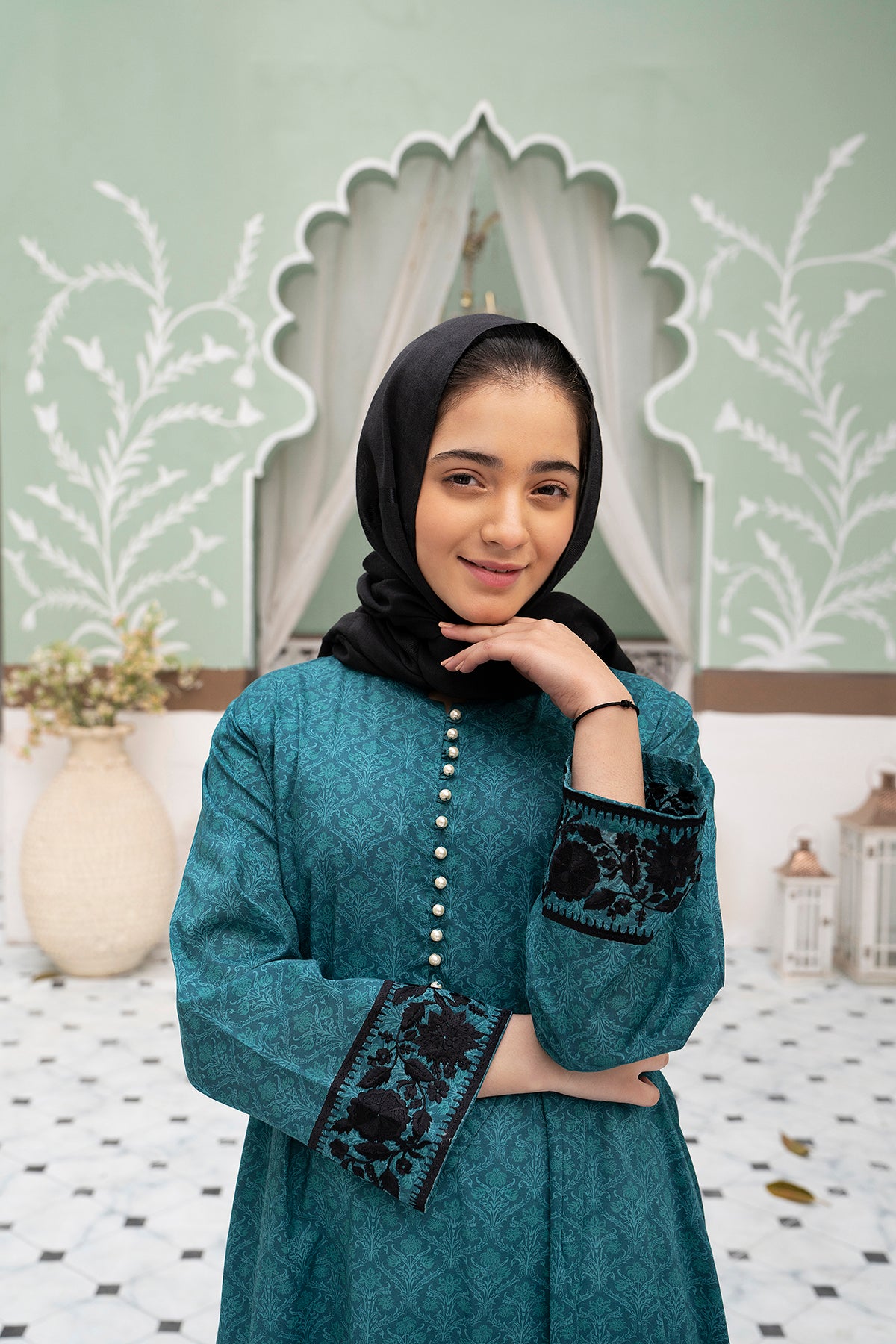 DS22-34-Printed Embroidered Pearl Detail Fustaan 1PC