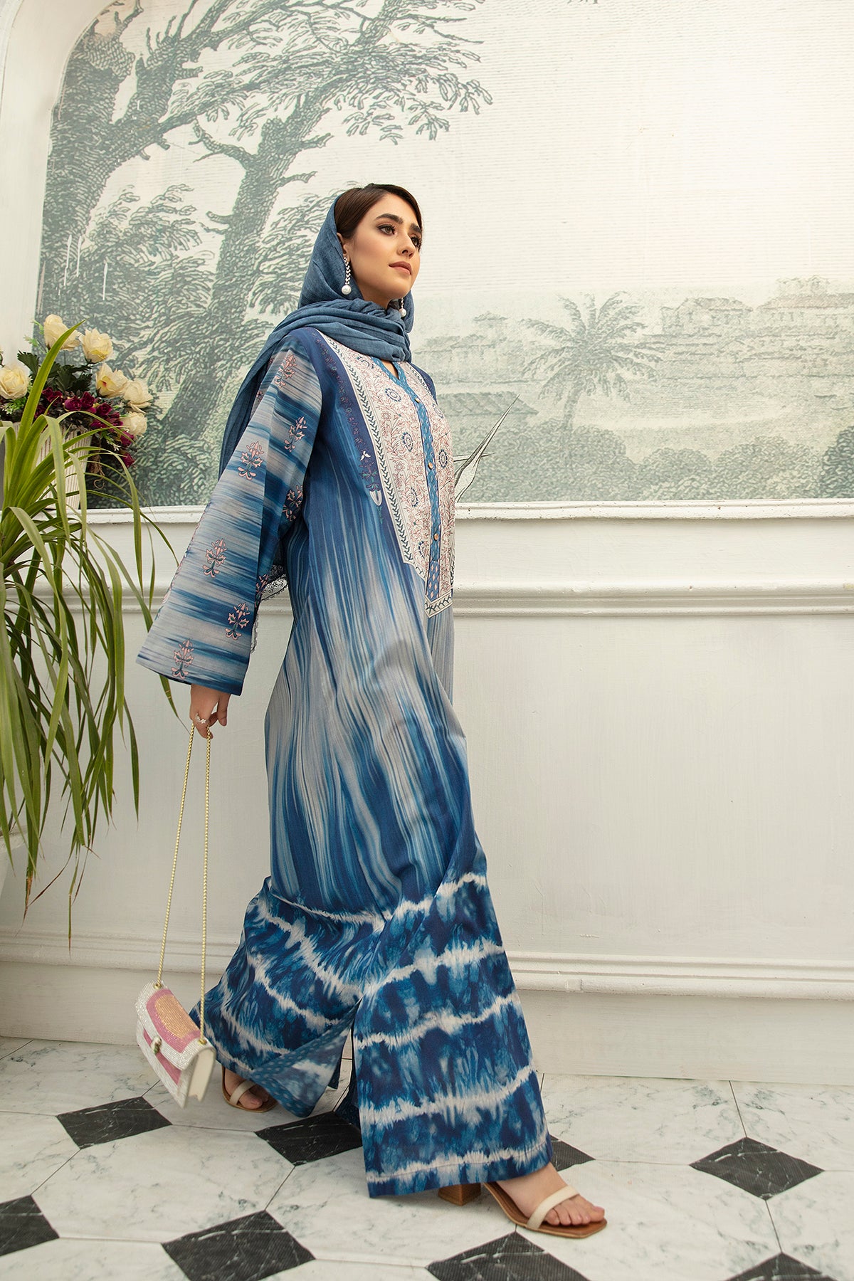 DS22-39-Button Detailing Printed Fustaan 1PC