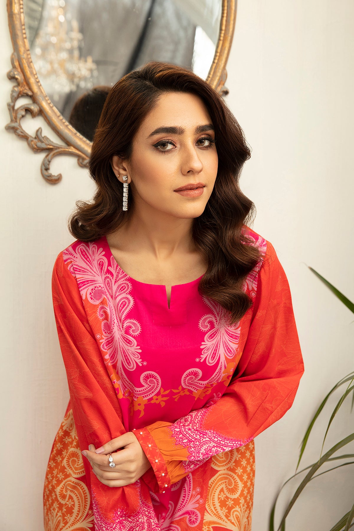 DS22-48-Pearl Detailing Printed Fustaan 1PC