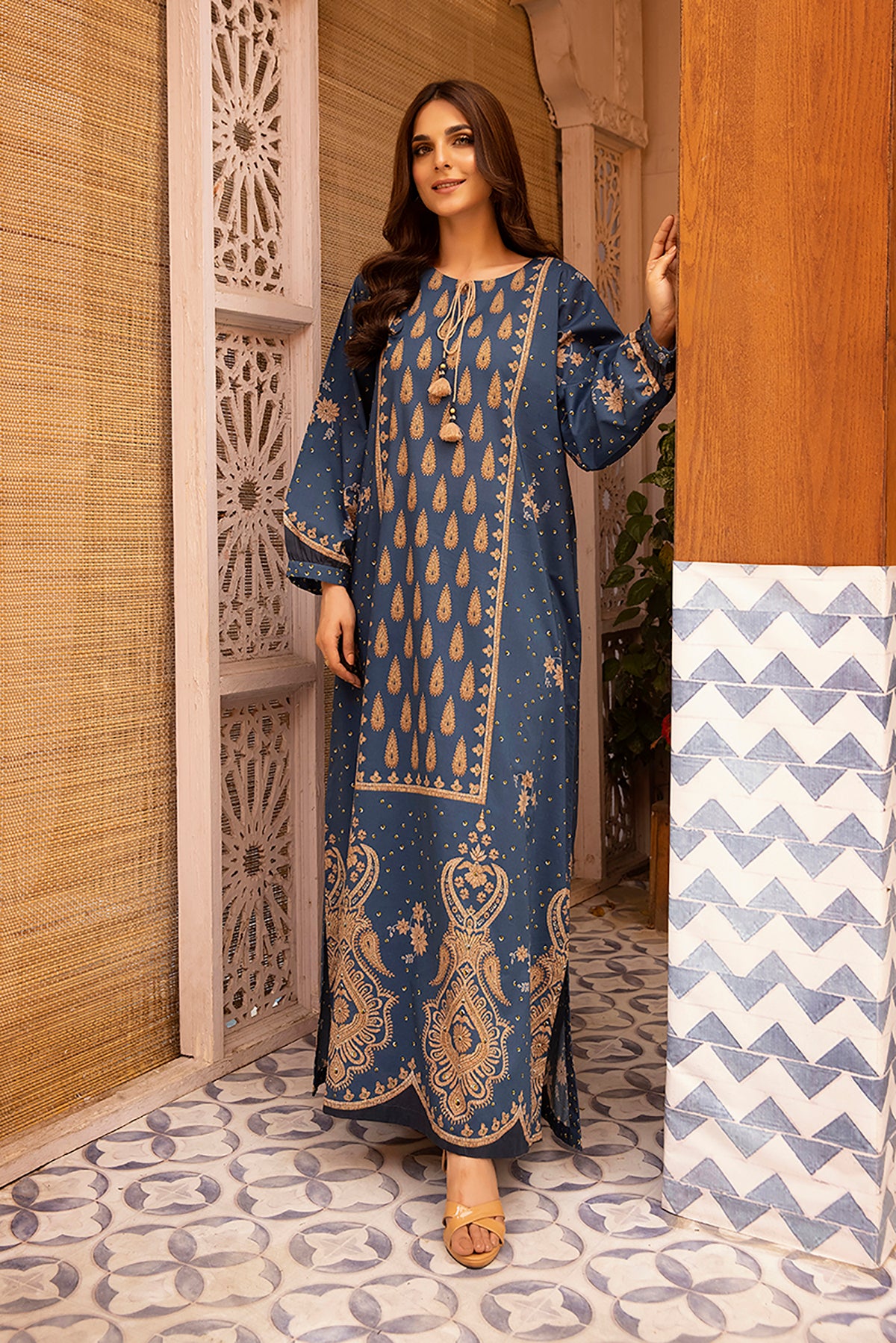 DS22-86- Tassel Detailing Printed Fustaan 1PC