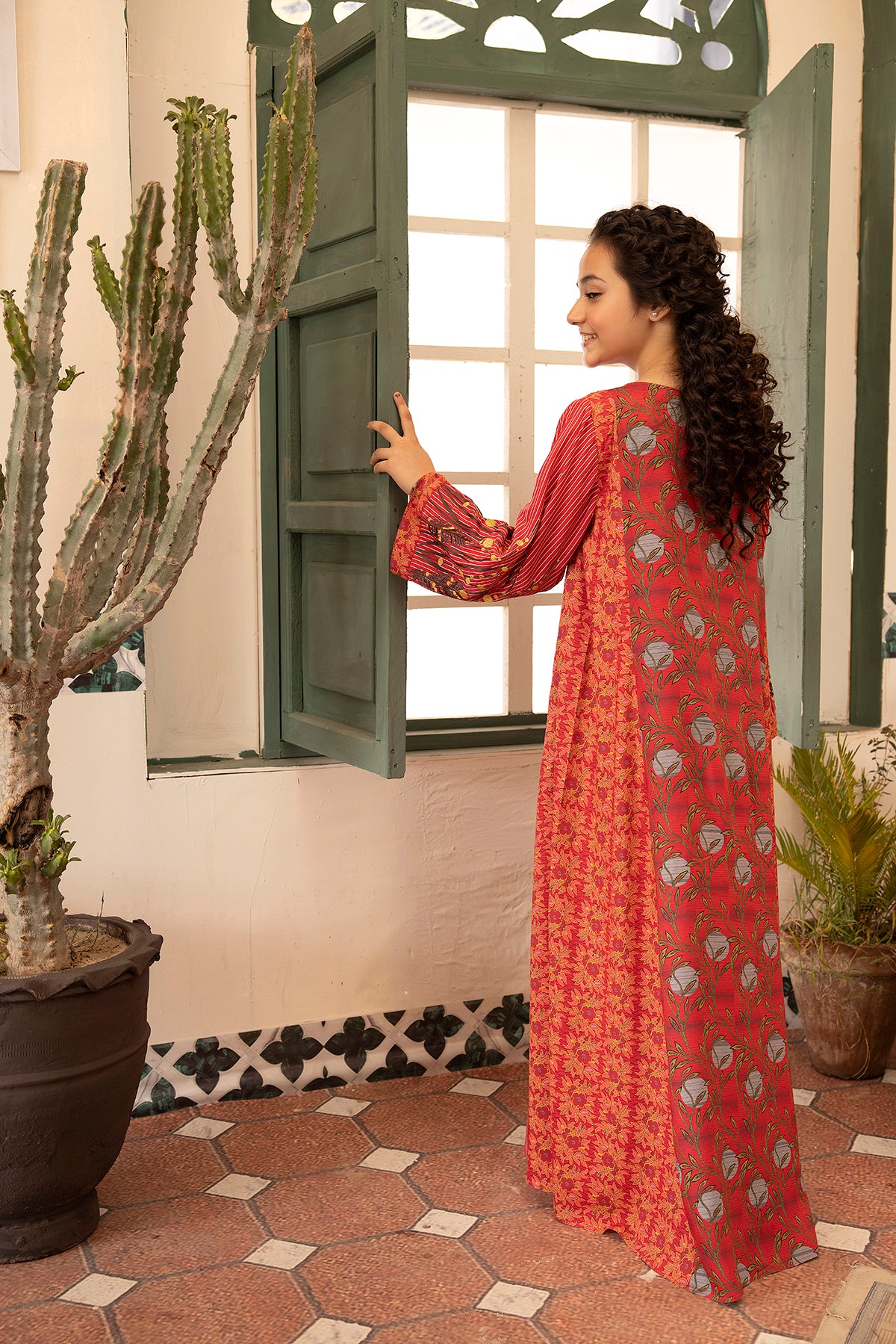 DSW21-73-Placket Detailing Printed Embroidered Fustaan 1PC