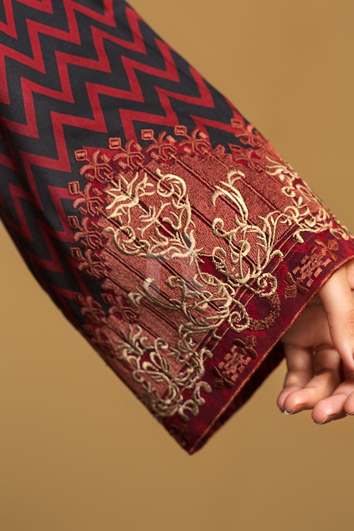 DW19-60 - Nishat Linen UAE