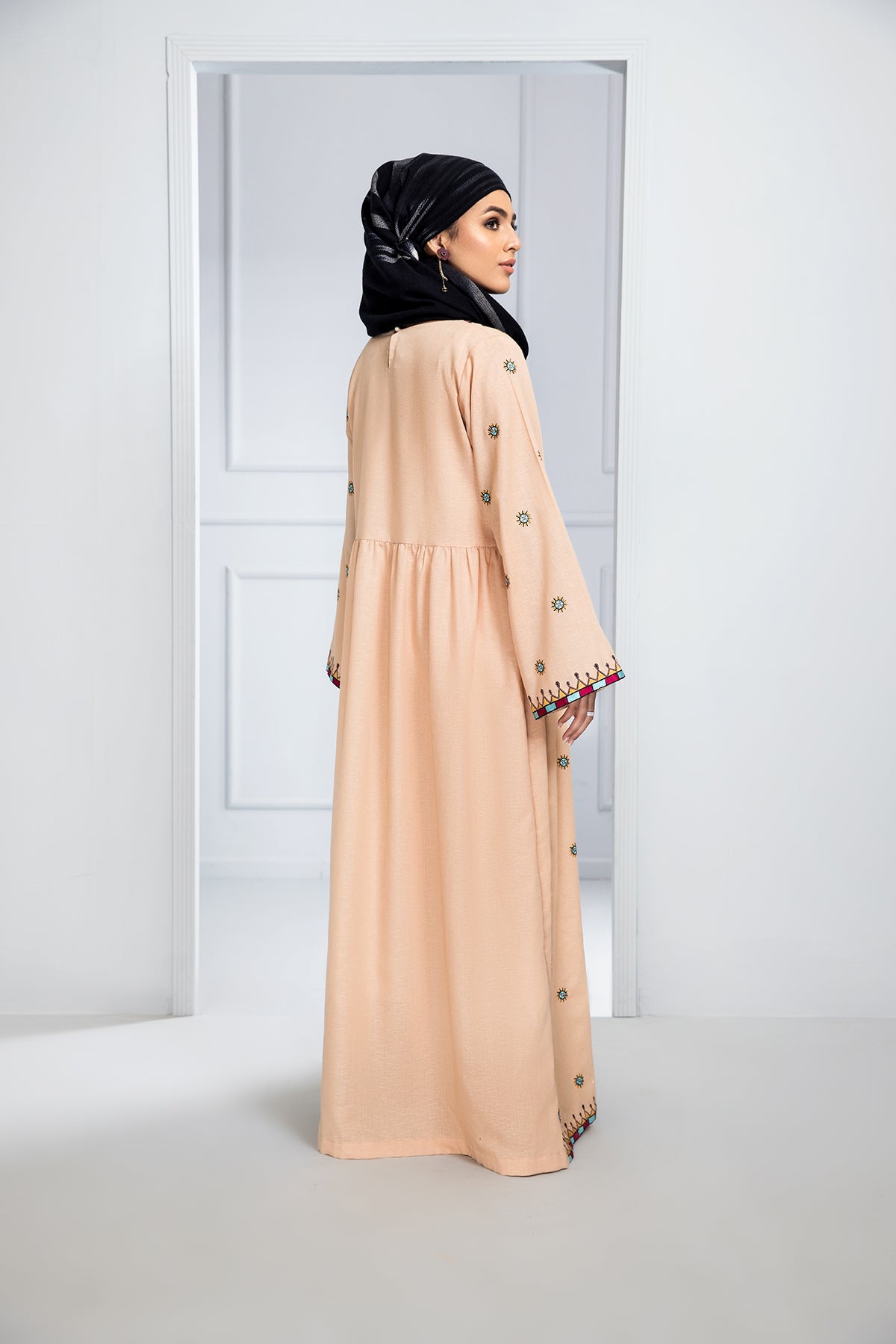 DW21-31-Embroidered 1PC