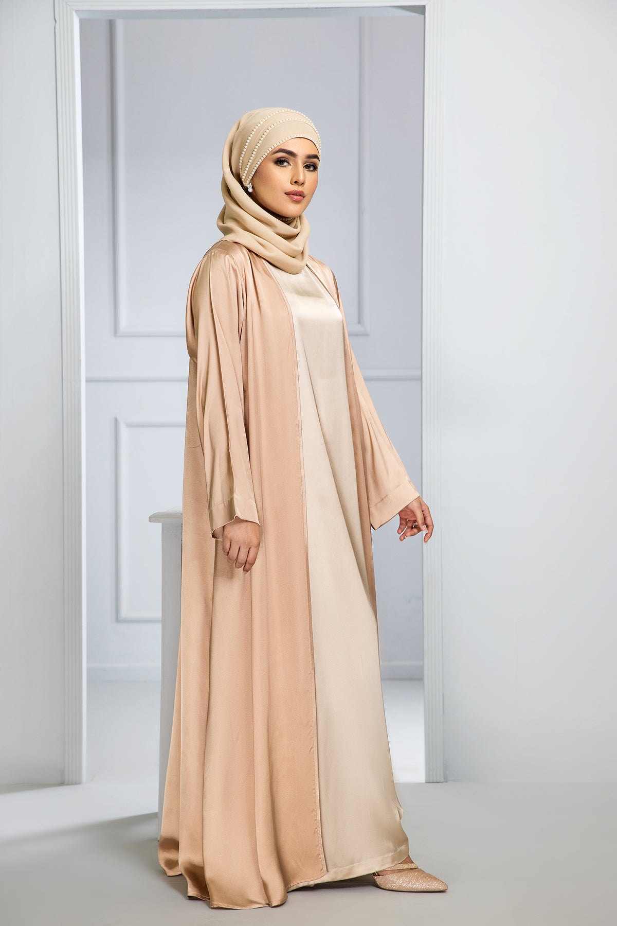 DW21-32-Basic Long Gown 2PC
