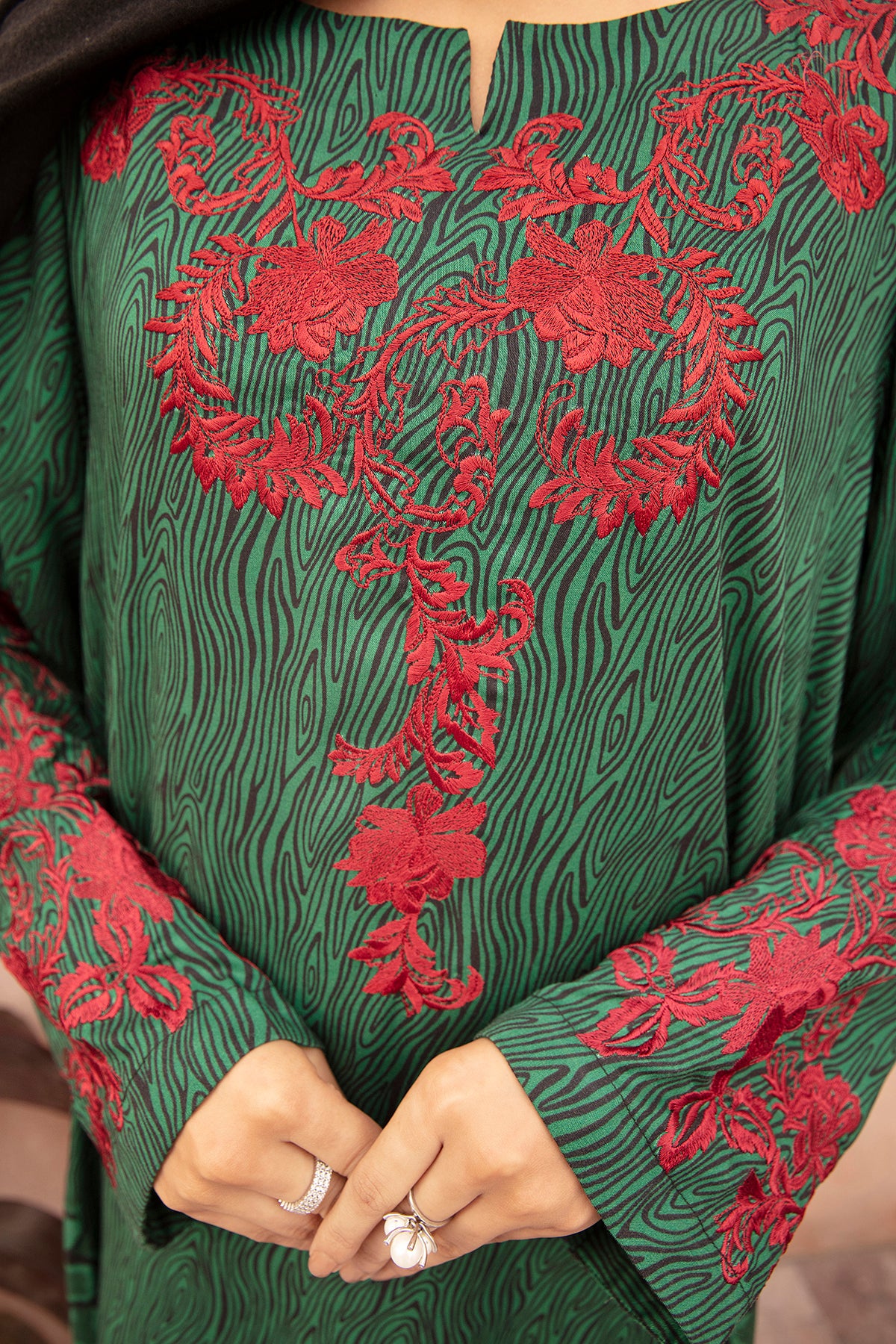 DW21-77-Printed Embroidered 1PC