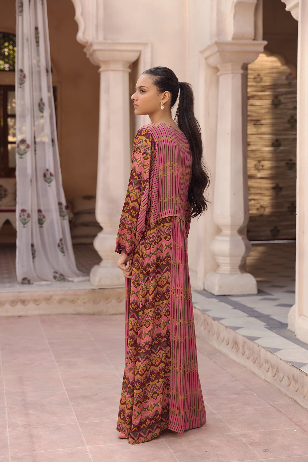 DW22-18-Printed Paneled Fustaan 1PC